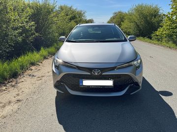 1,8 Hybrid e-CVT COMFORT TECH