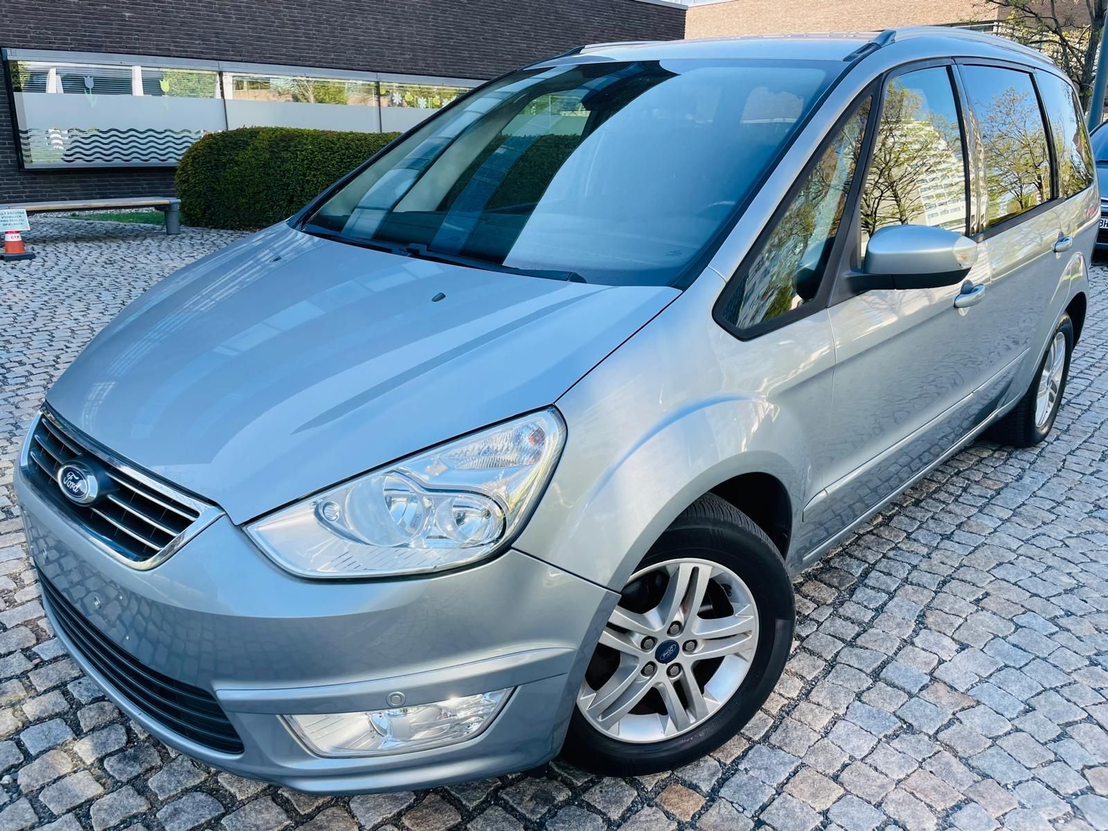 Ford Galaxy, 2.0TDCi MANUÁL 7 MÍST VÝHŘEV - fotka 2