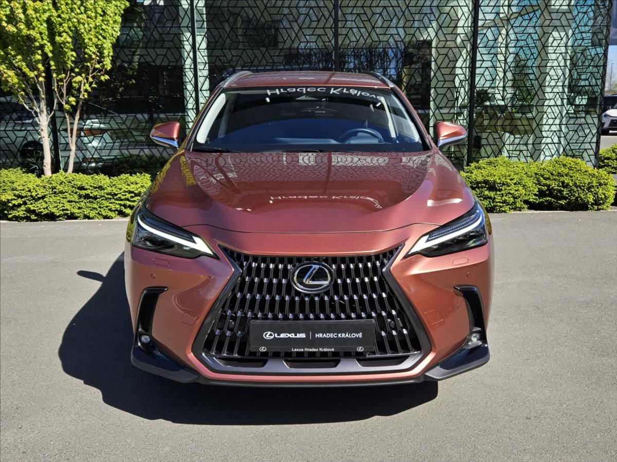 Lexus NX 350h, 2,5 Executive Top - fotka 3