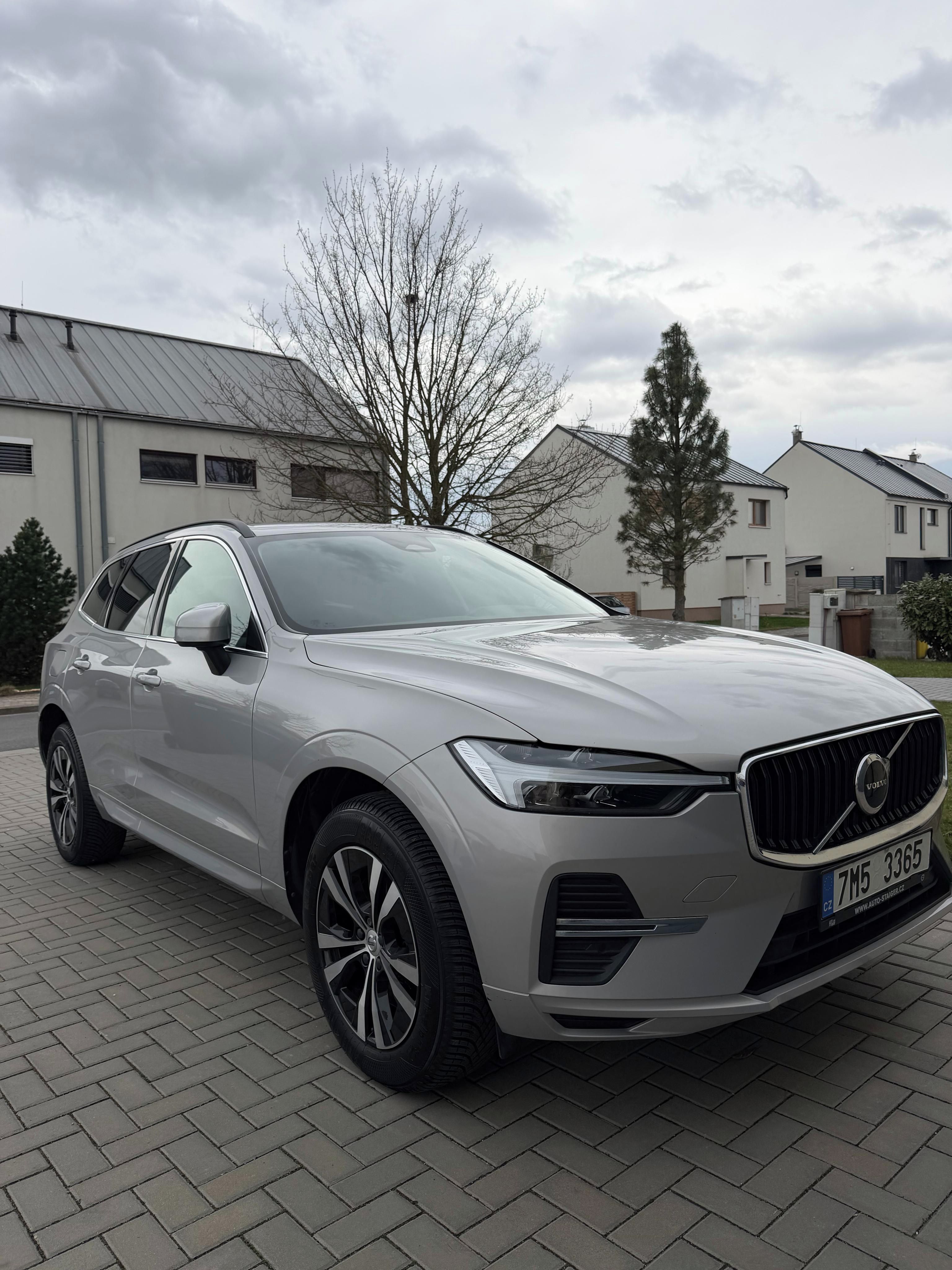 Volvo XC60 - fotka 2