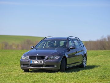 BMW 325i Touring (E91)