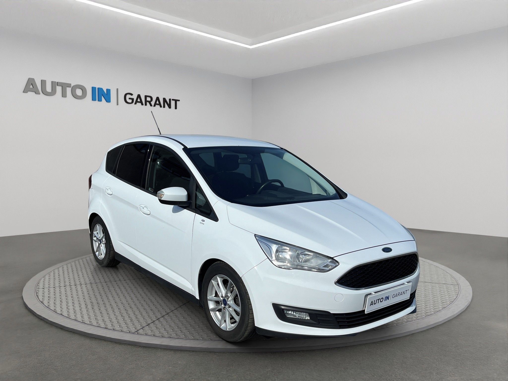 Ford C-MAX, Trend 1.5 TDCi 88kW, ČR, AT6 - fotka 3