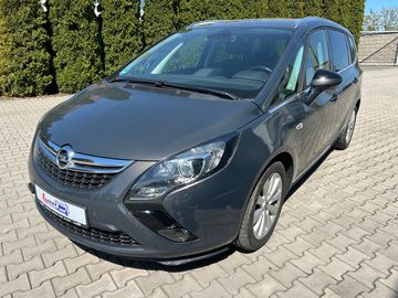 Tourer 1.6 CDTi, 7 míst
