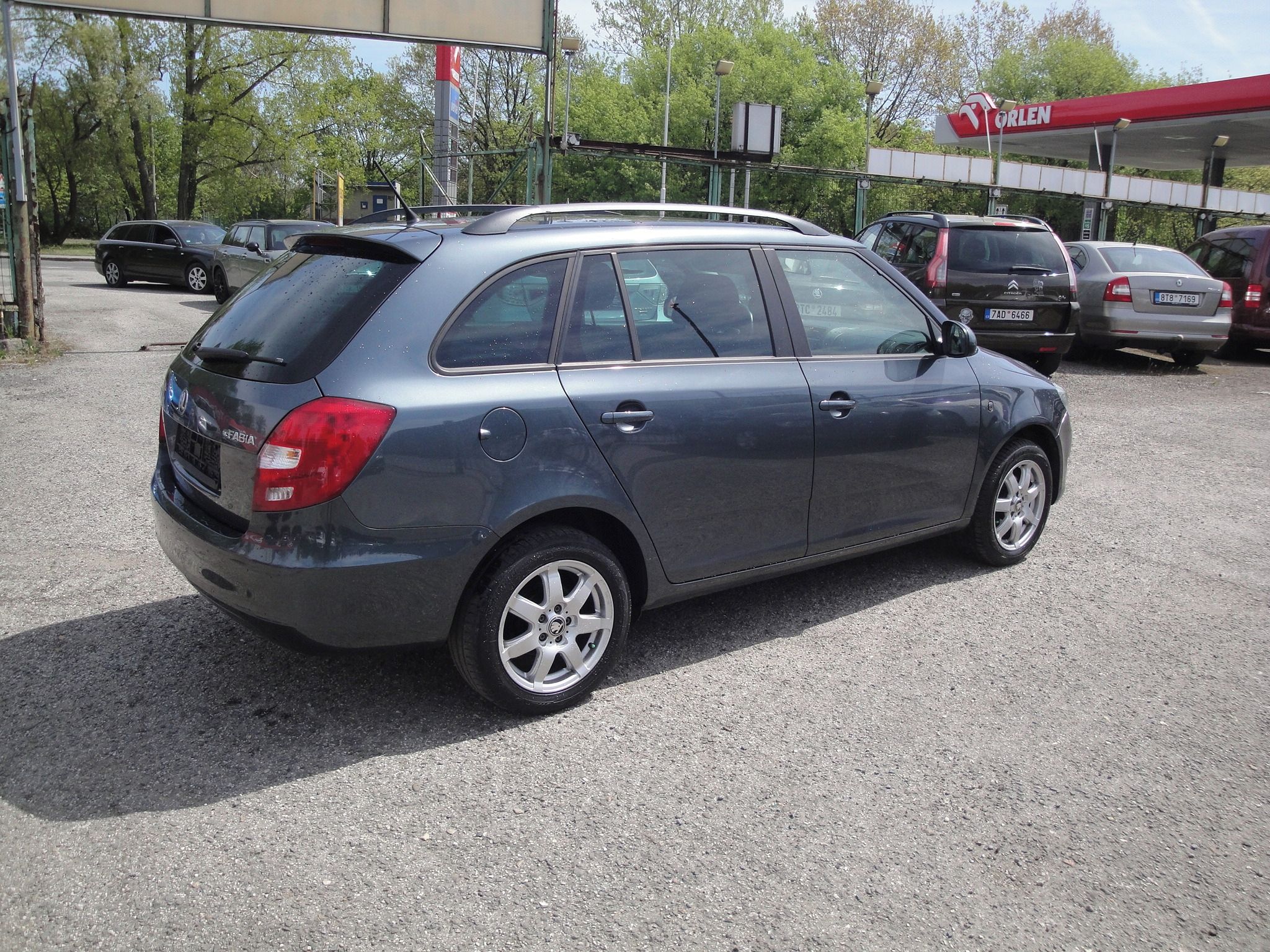 Škoda Fabia, 1.2,TSi,63kw,klima - fotka 3
