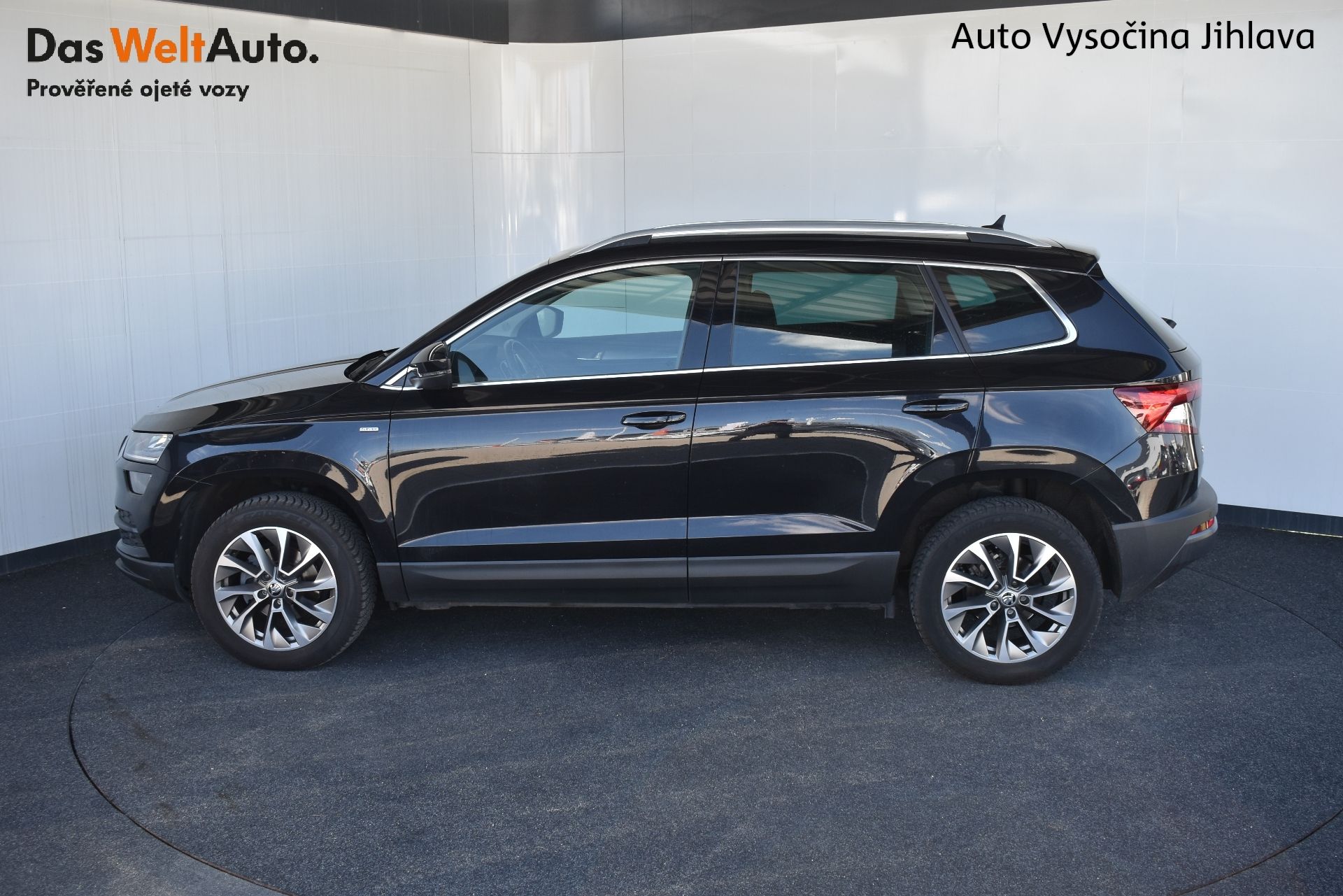 Škoda Karoq, 1.5TSI 110kW DSG, LED,Clever - fotka 3