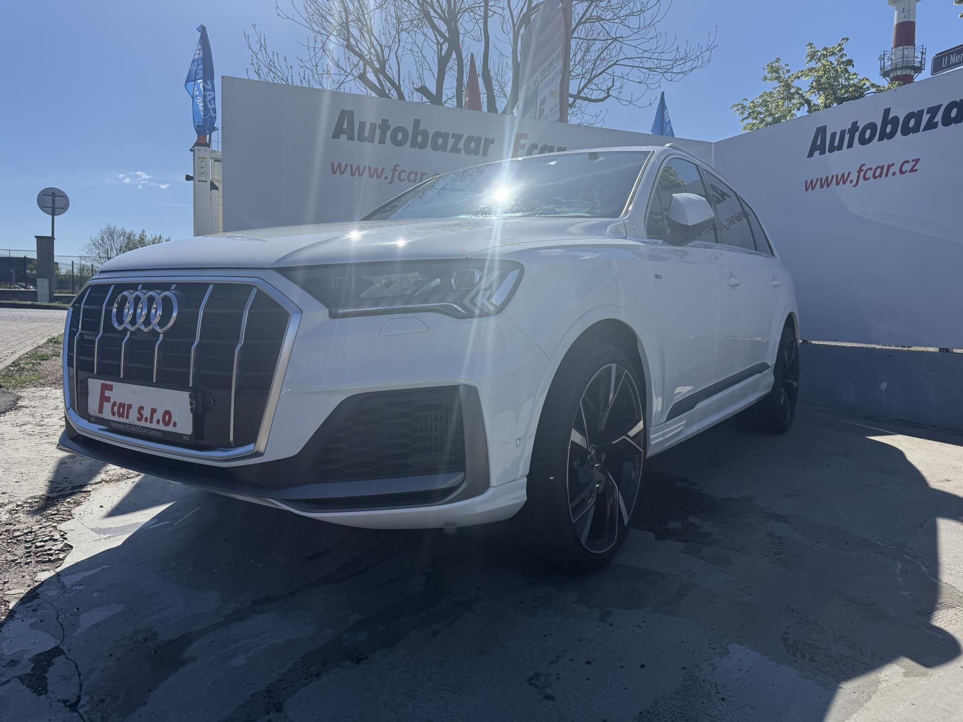 Audi Q7, 3.0 55TFSI, 250kW ČR - fotka 3