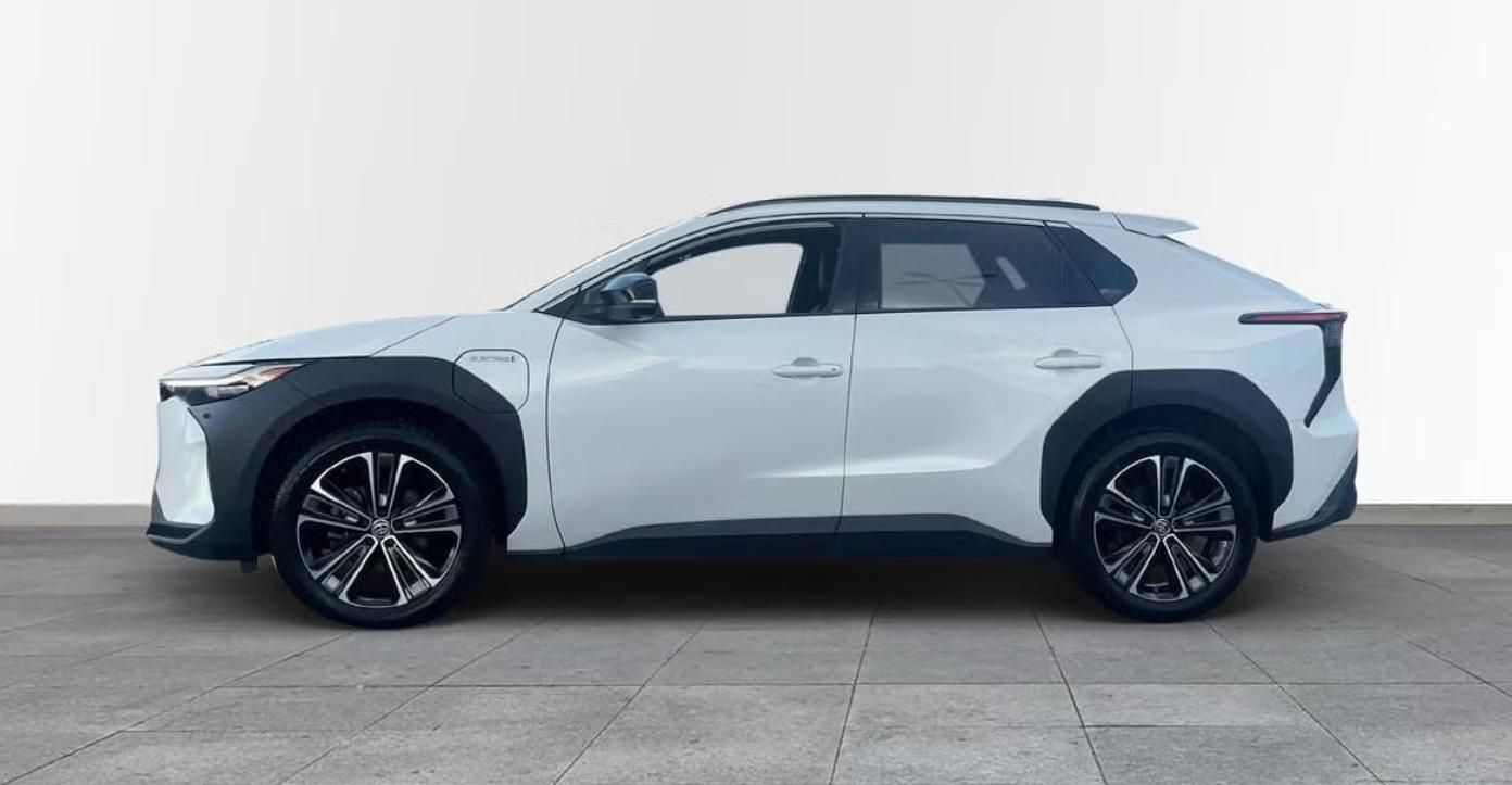 Toyota bZ4X, Executive AWD 360k Odvětrávání - fotka 3