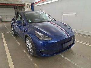 Tesla Model Y, Long Range AWD