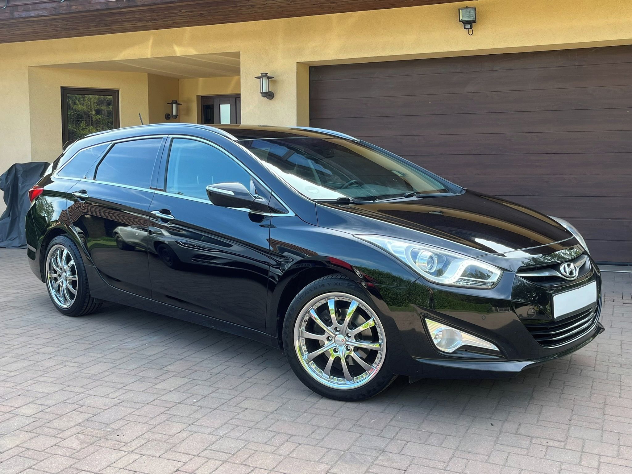 Hyundai i40, 2.0 GDi 130kW Navi Tempomat