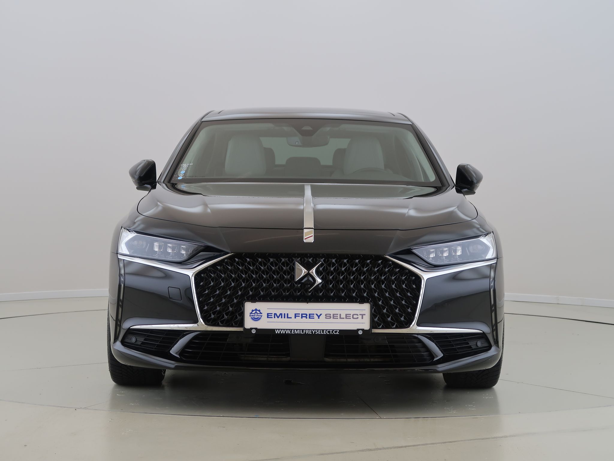 DS 9, 1.6 PHEV 360 4x4 OPERA PREMIUM - fotka 2