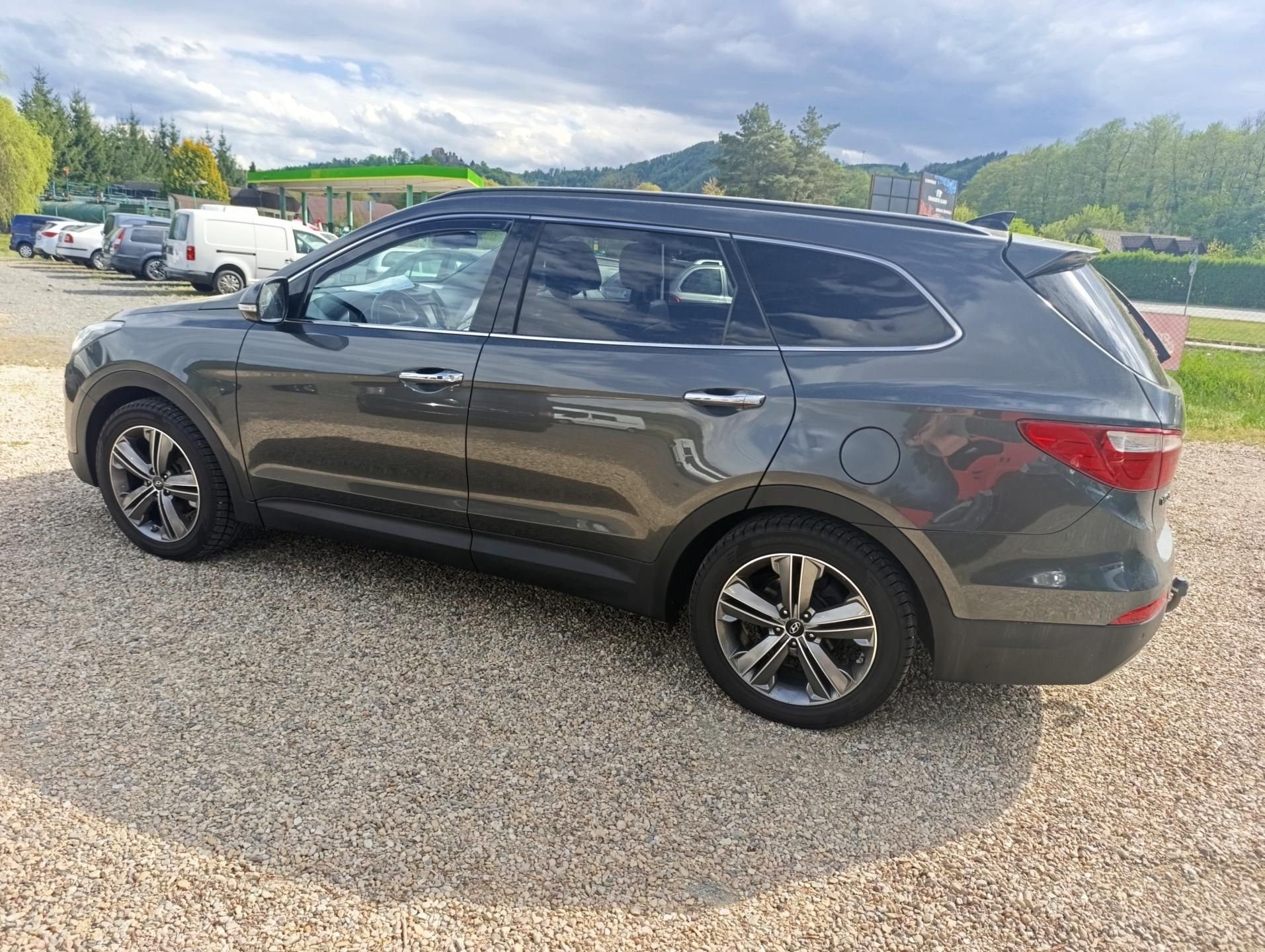 Hyundai Grand Santa Fe, 2.2 CRDi 4x4 6míst tažné - fotka 6