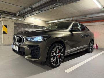BMW X6 40d Mpaket XDrive 1majt