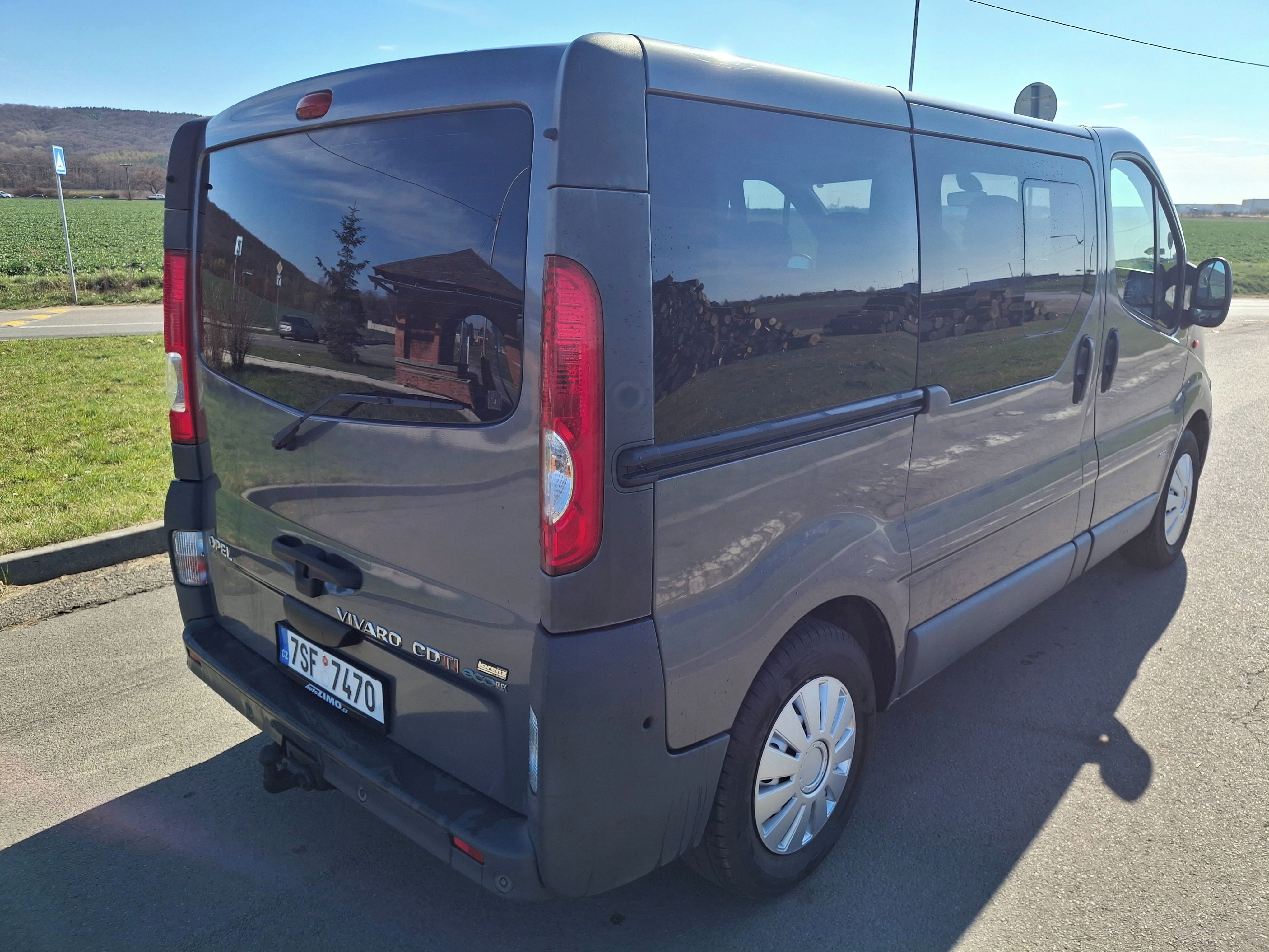 Opel Vivaro, 2.0 CDTI,KLIMA,9 MÍST,T.Z. - fotka 5