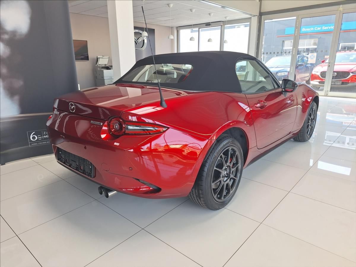 Mazda MX-5, 1.5 2ST G 132k 6MT RWD Homura - fotka 2