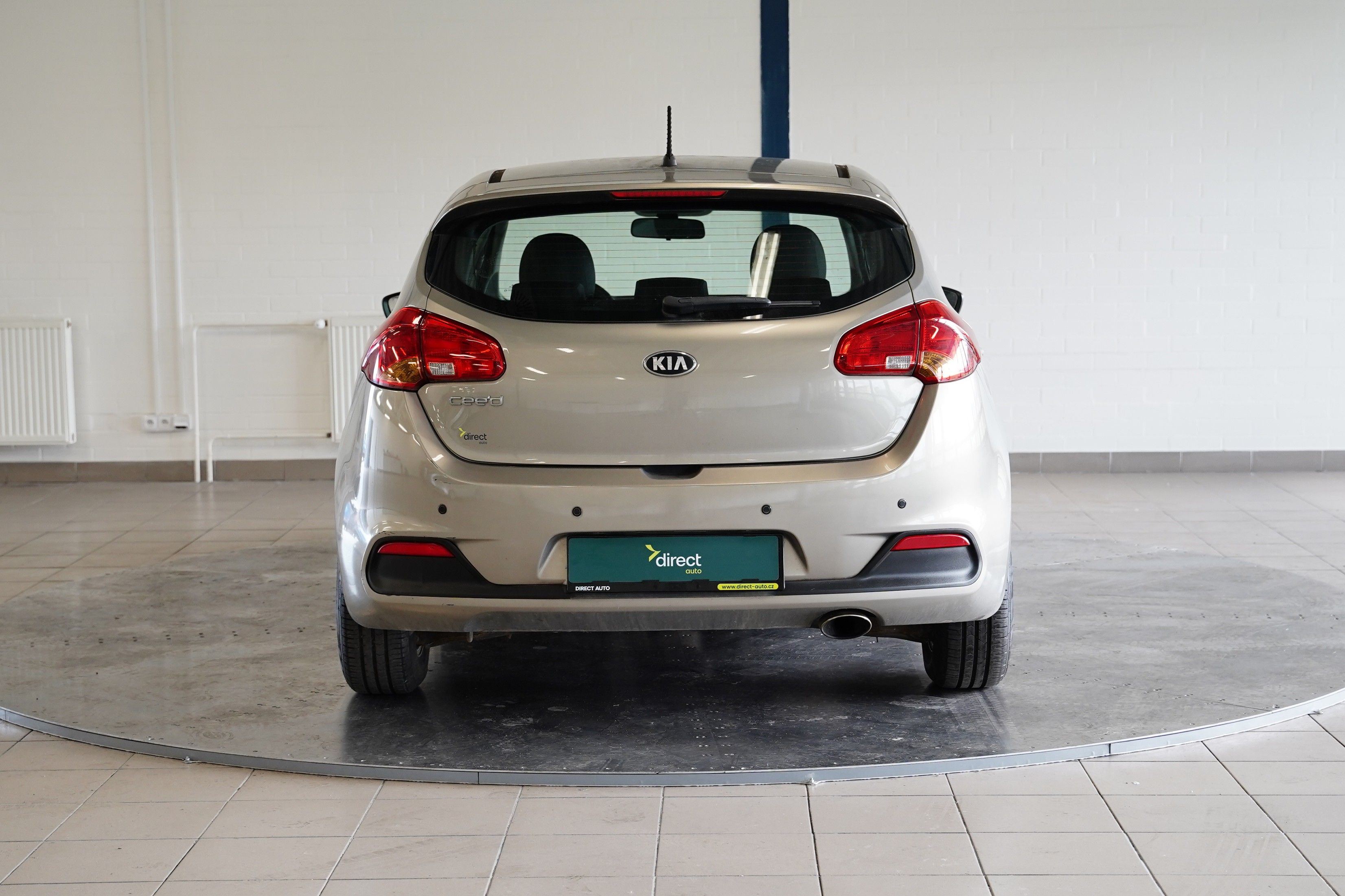 Kia Cee´d, 1.6 GDI 99 kW - fotka 6