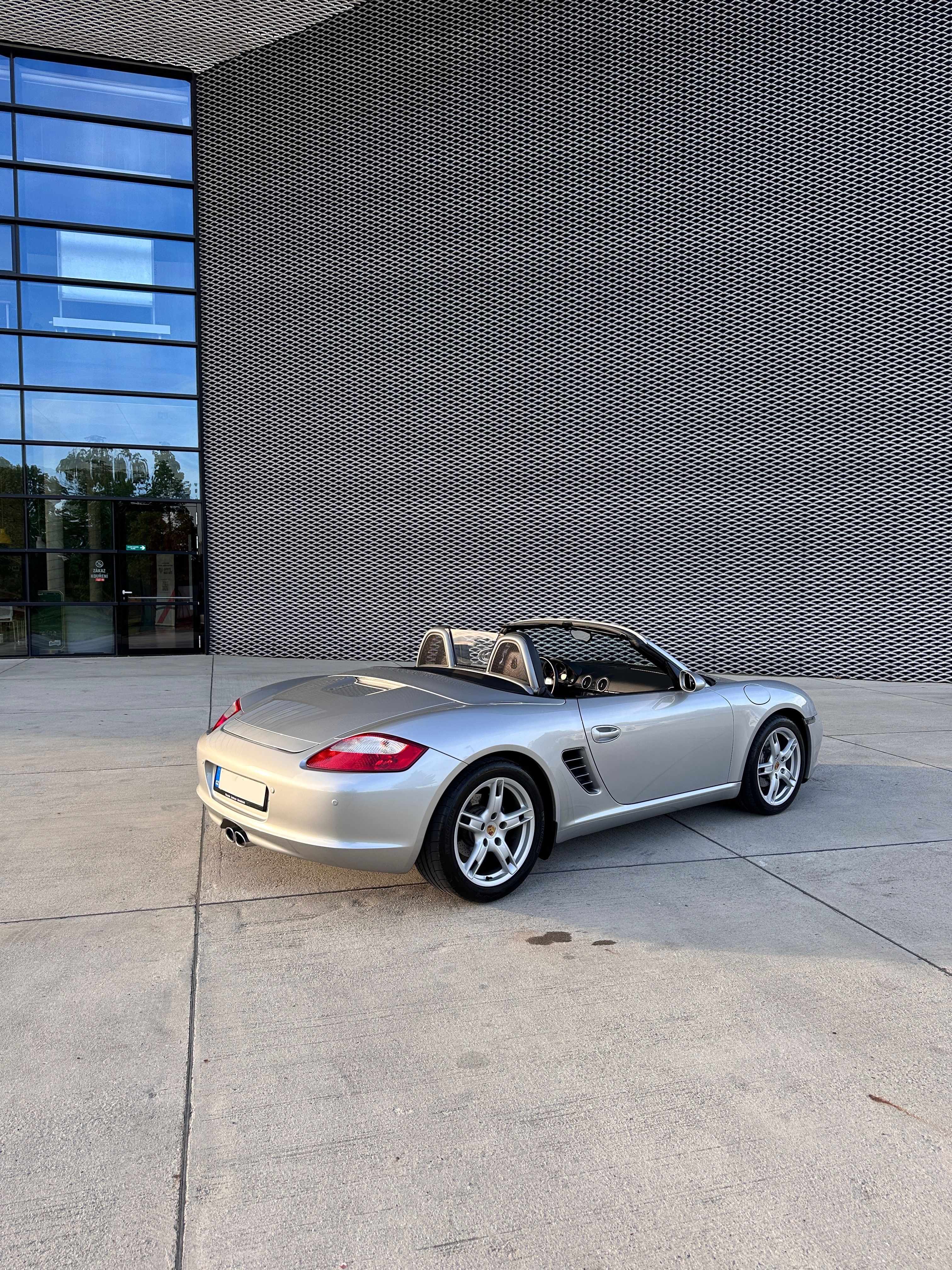 Porsche Boxster, 987 manuál, 1 lak, stav 1 - fotka 4
