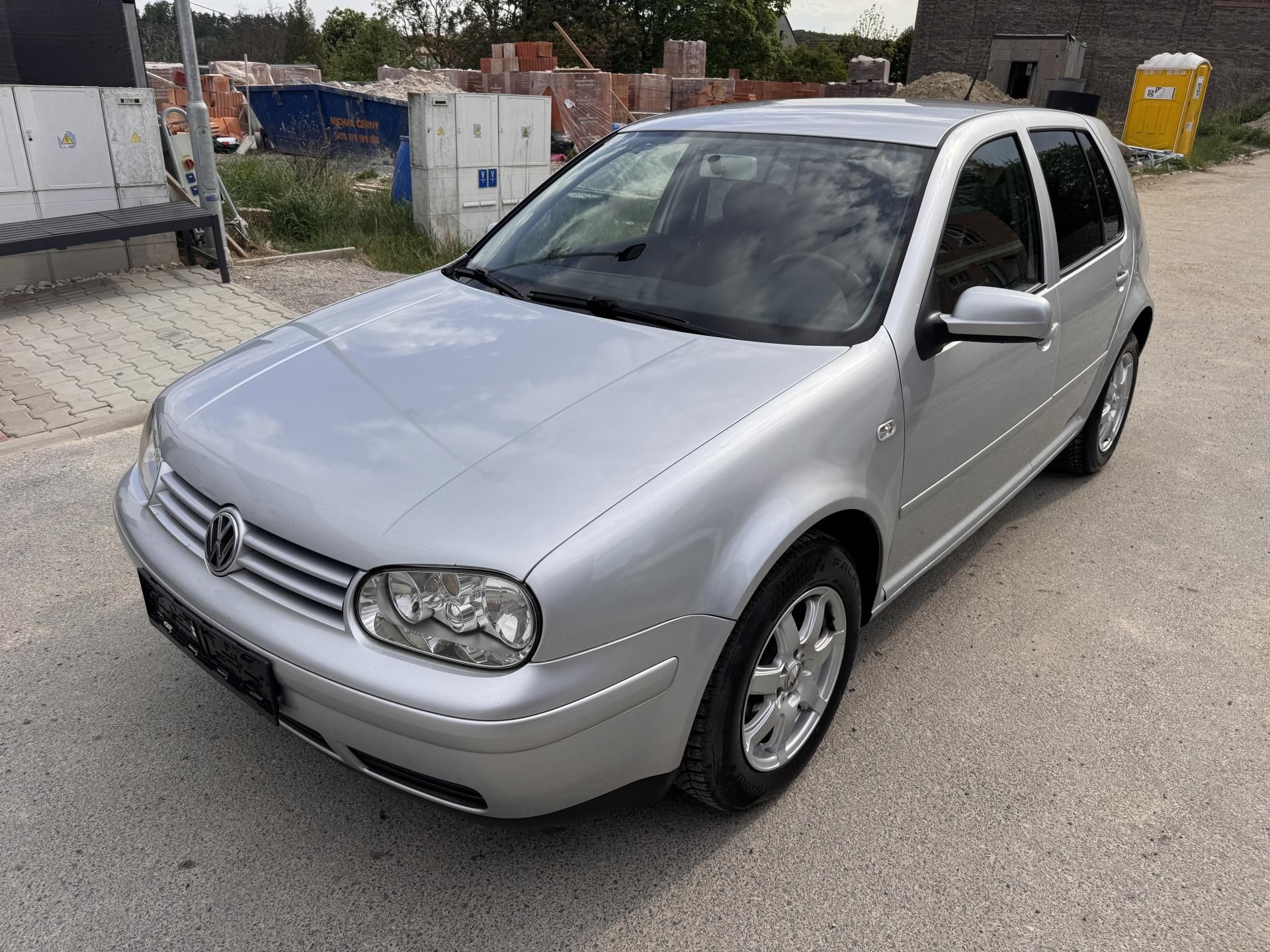Volkswagen Golf, IV 1.4i 55Kw Special