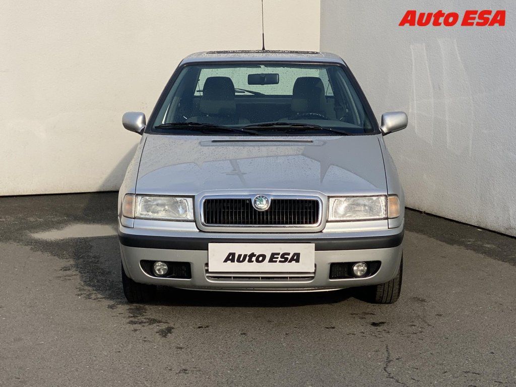 Škoda Felicia, 1.3i,ČR,šíbr,centrál - fotka 2