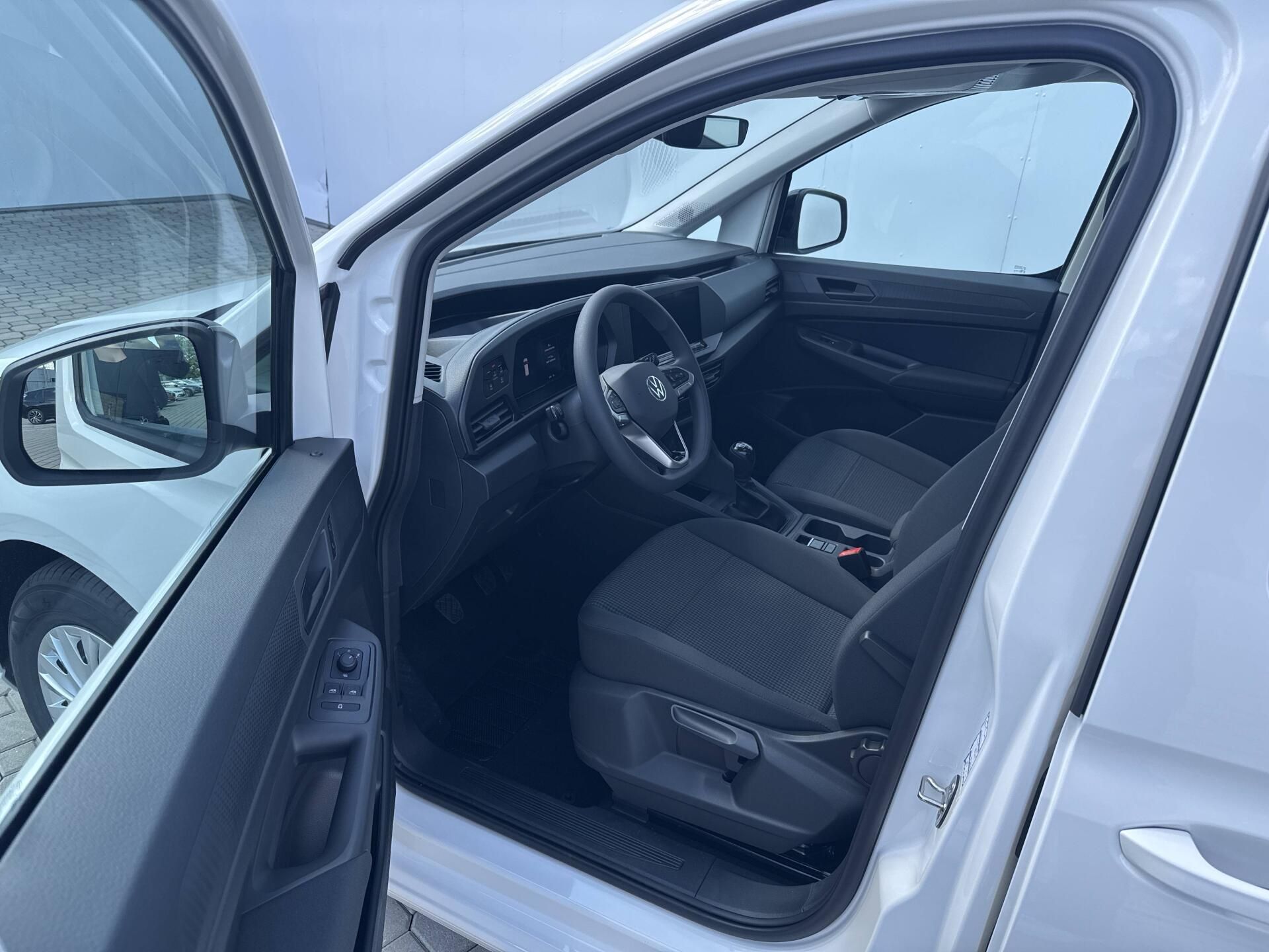 Volkswagen Caddy, 6G 2,0TDI - fotka 5