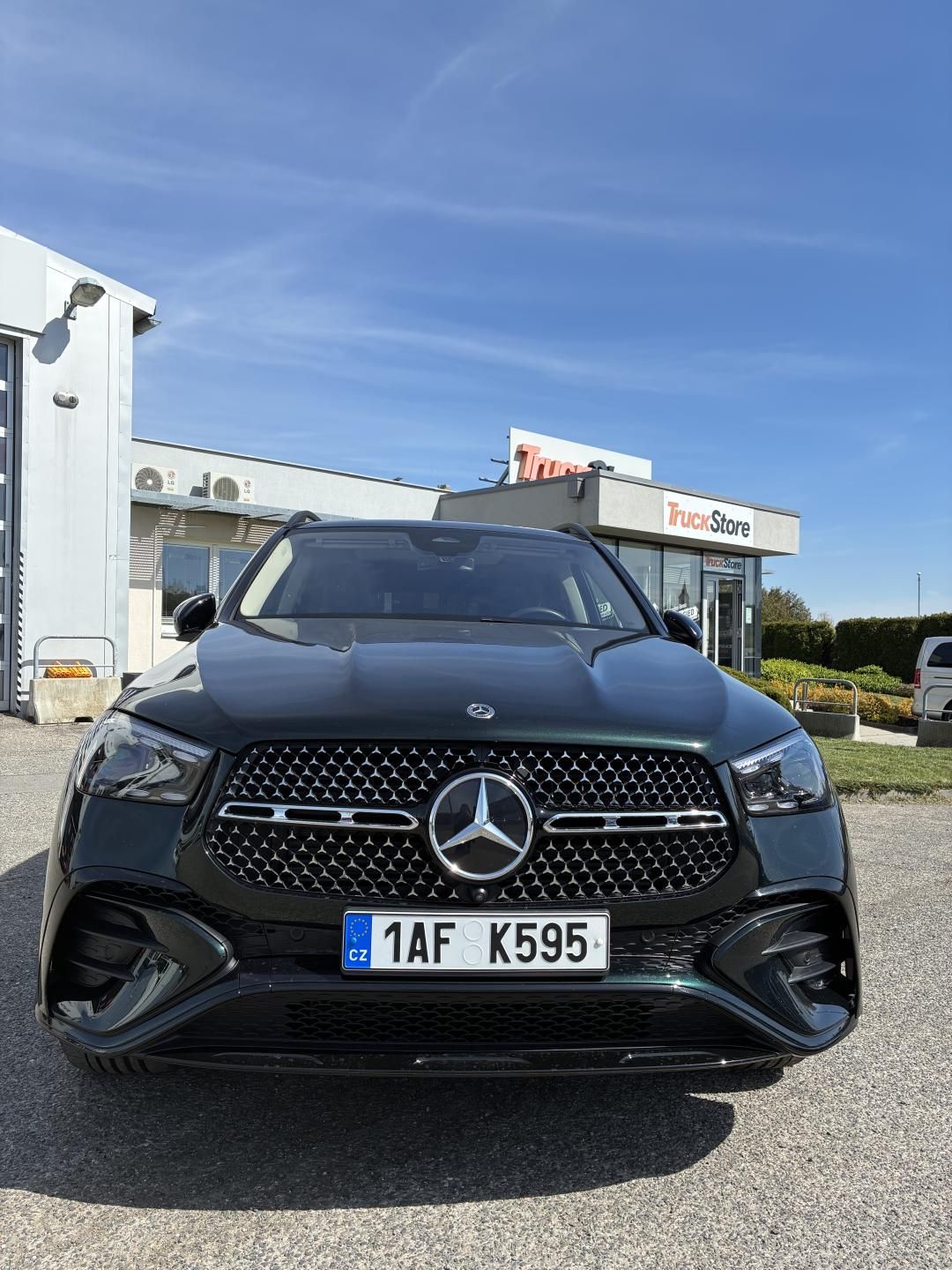 Mercedes-Benz GLE, 450d 4MATIC - fotka 3