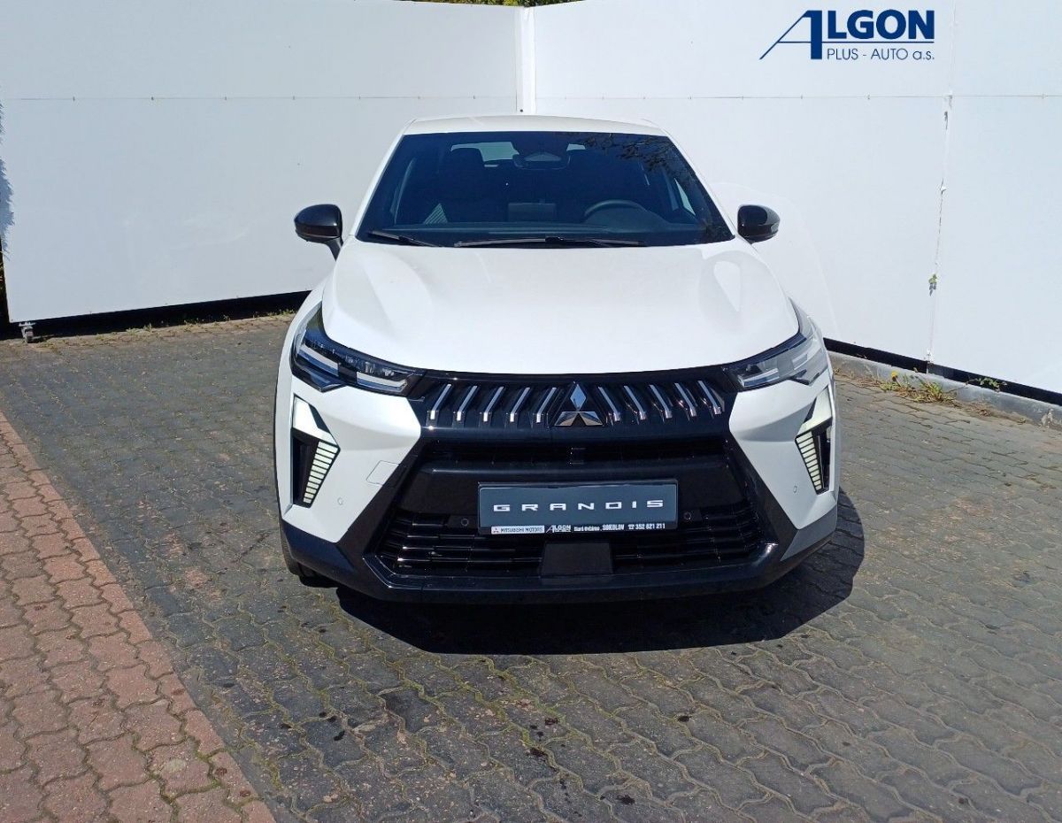 Mitsubishi Grandis, INTENSE+ 1.3 DI-T MILD HYBRID - fotka 2