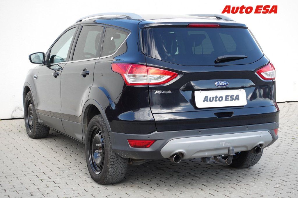 Ford Kuga, 2.0TDCi 4x4,ČR,AT,xenon - fotka 4
