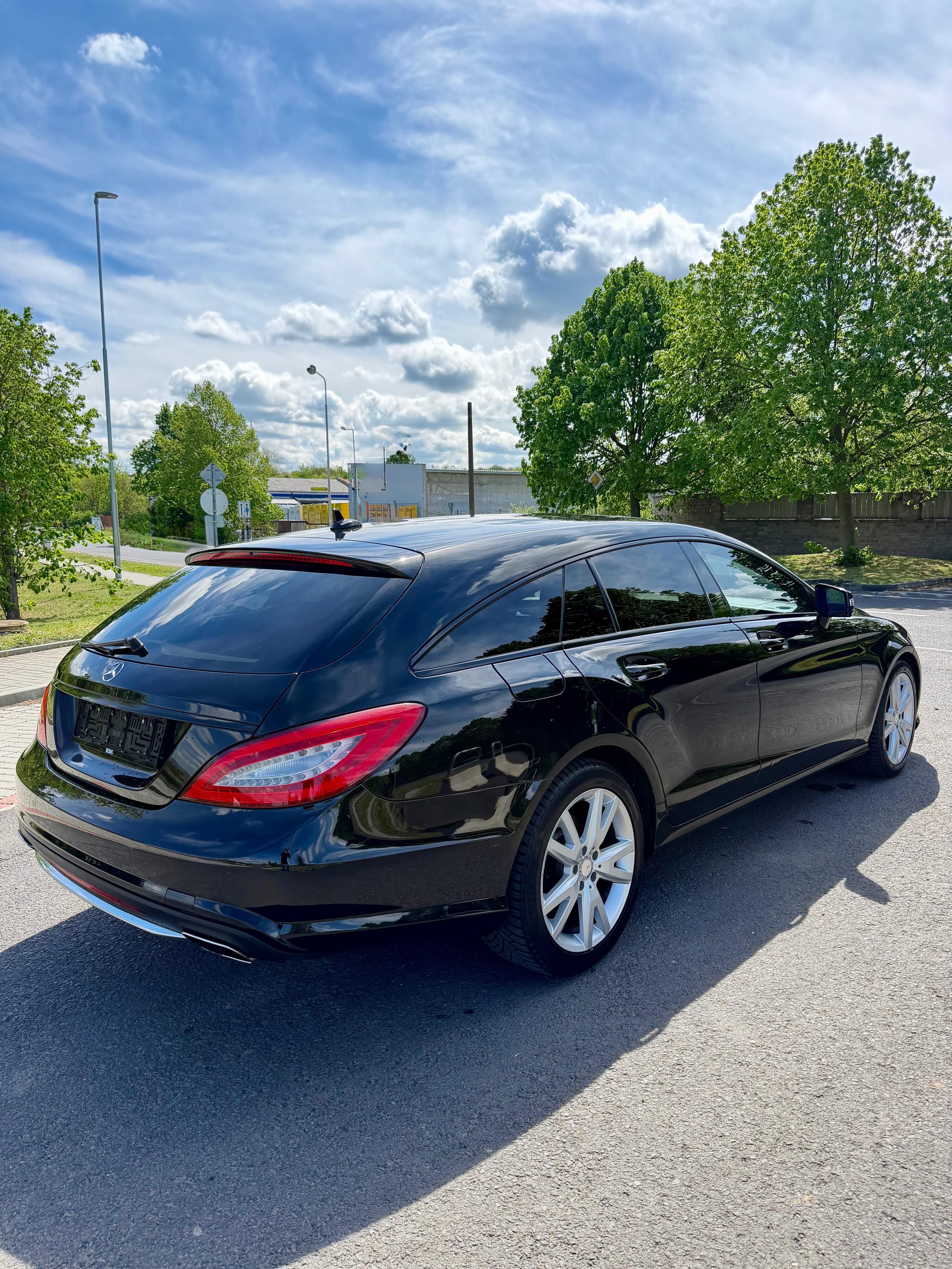 Mercedes-Benz CLS, 350CDI/195kw, AMG, DPH - fotka 3