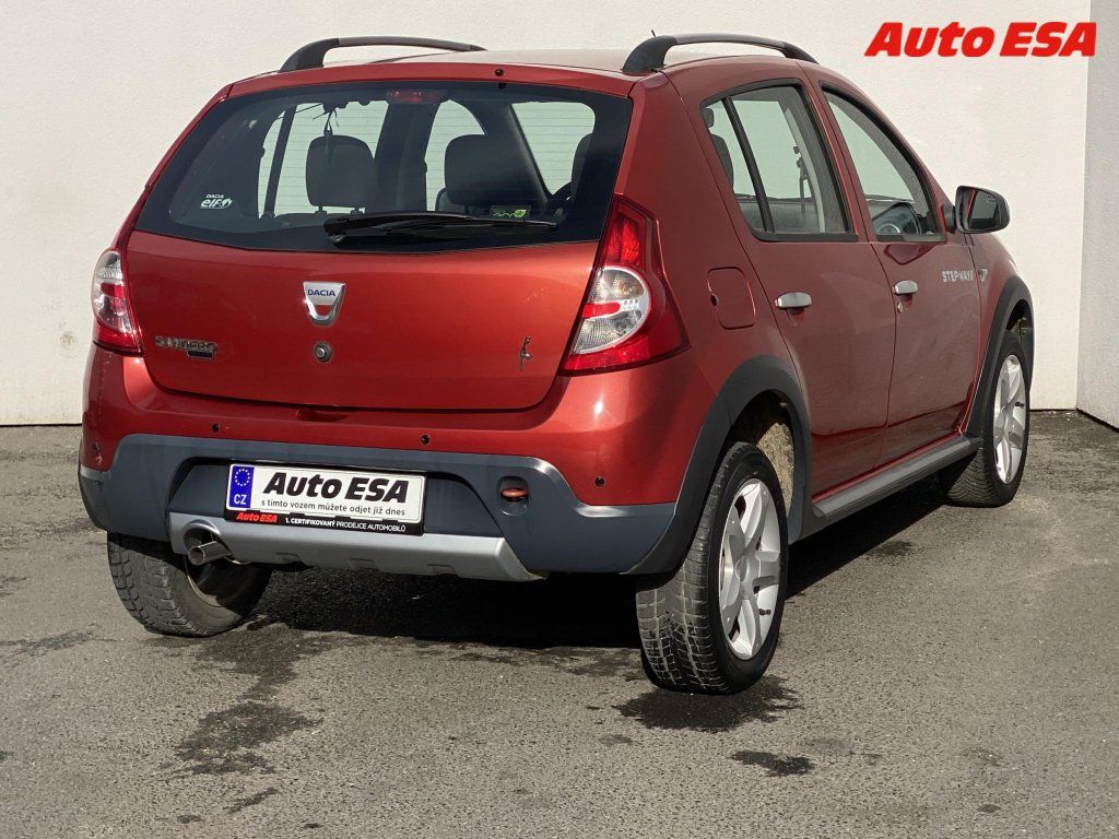 Dacia Sandero, 1.6 Stepway - fotka 4