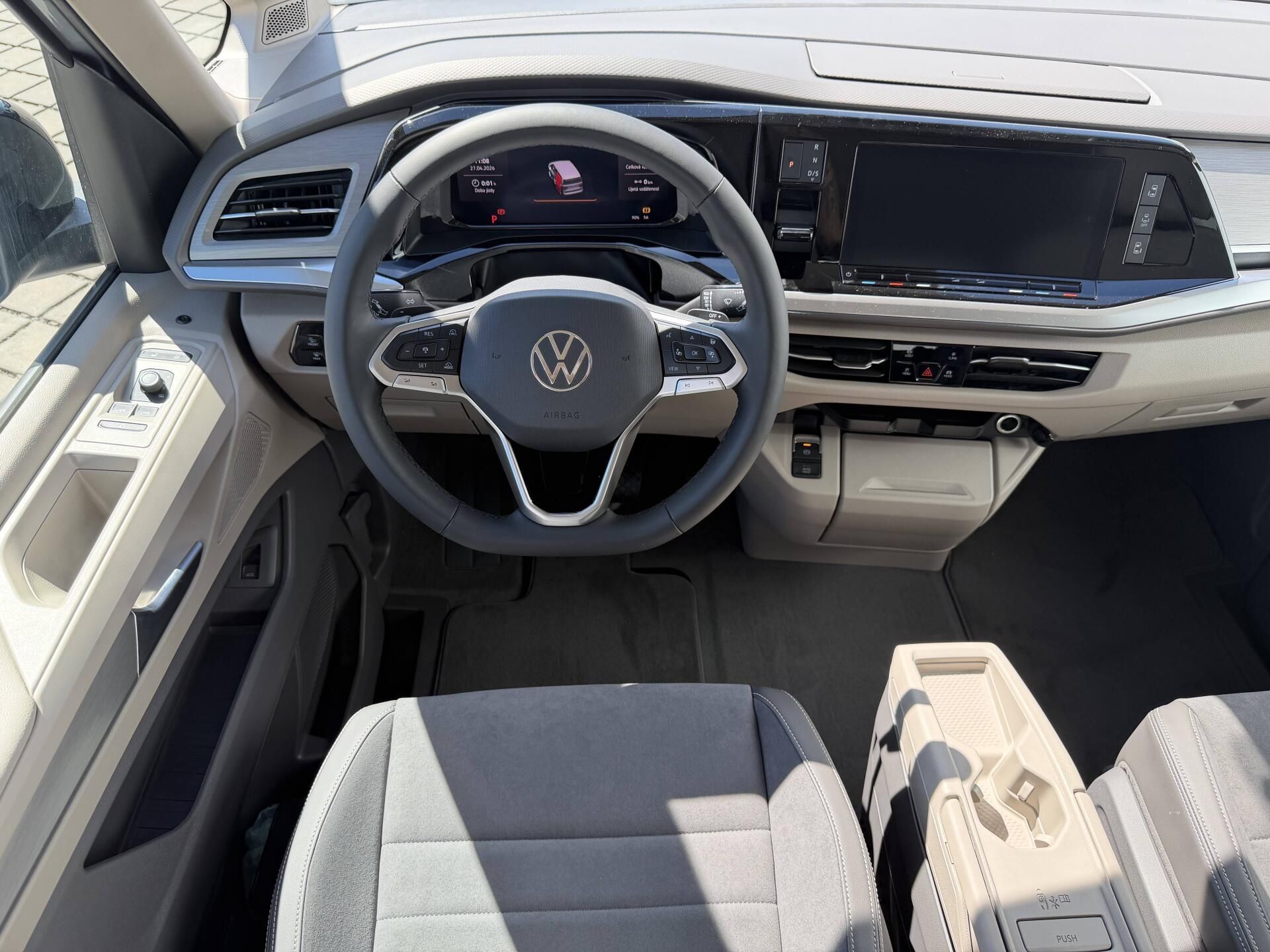 Volkswagen Multivan, Life 7DSG 2,0TDI - fotka 6