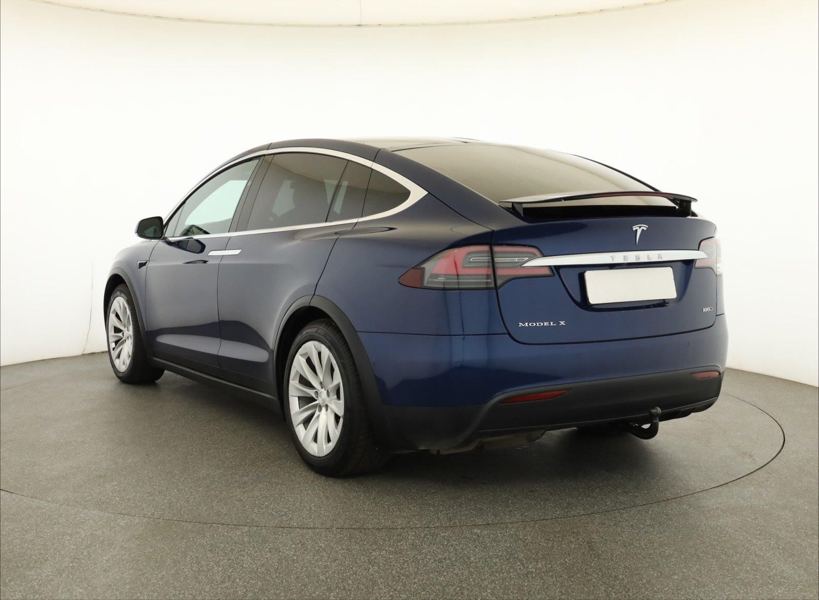 Tesla Model X, 100D, 4X4, Automat, ČR,1.maj - fotka 4