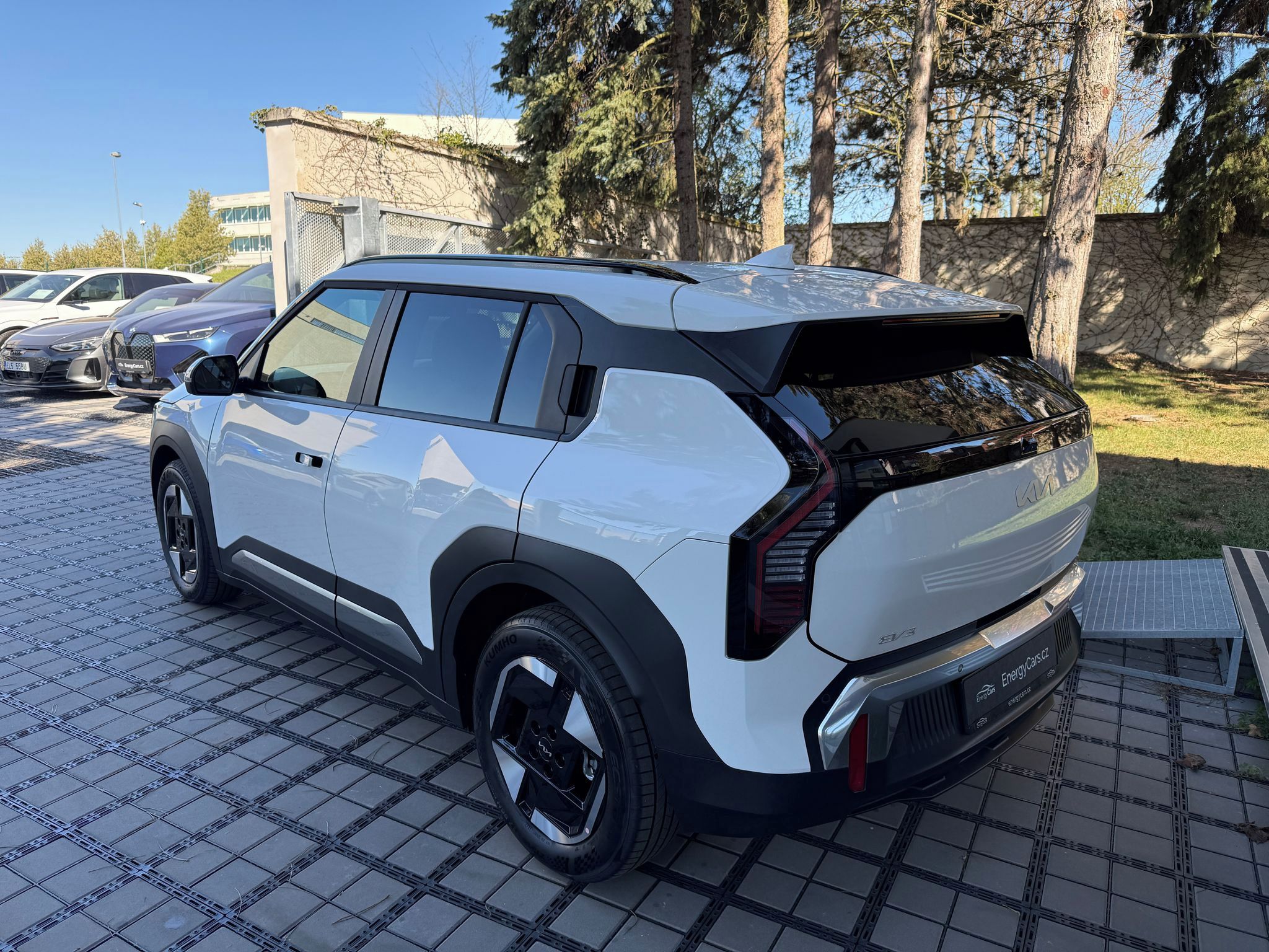 Kia EV3, EARTH 81kWh - fotka 4