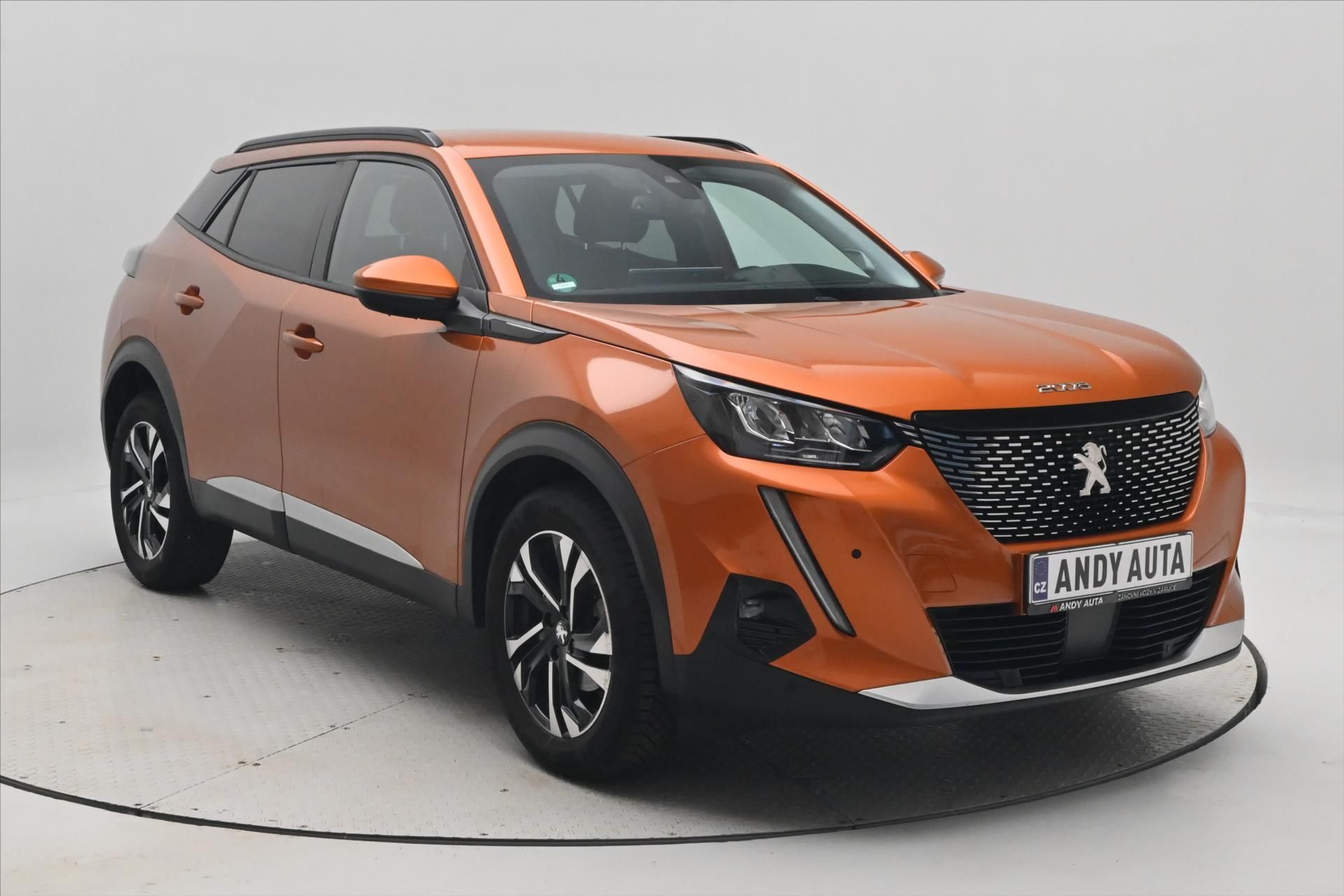 Peugeot 2008, 1,5 BlueHDi 81 kW Allure VŮZ P - fotka 3