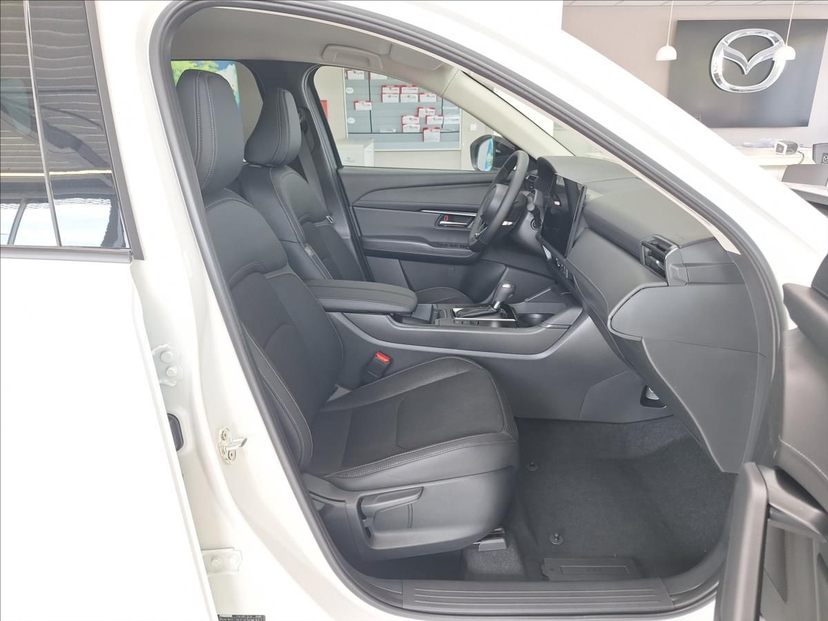 Mazda CX-5, 2,5 G 141ps 6AT AWD Centre-Lin - fotka 3