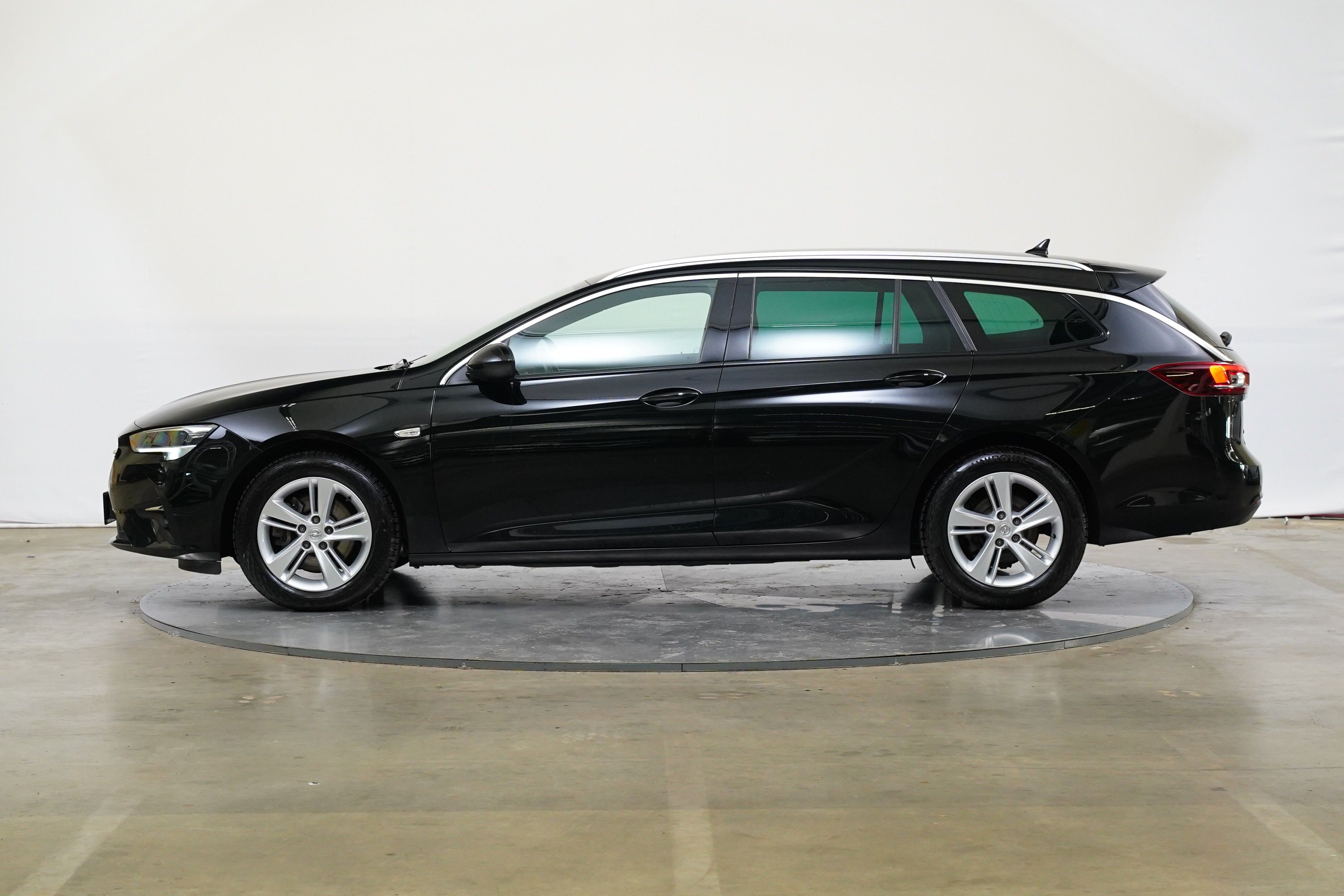 Opel Insignia, 1.5 CDTI 90 kW Business - fotka 3