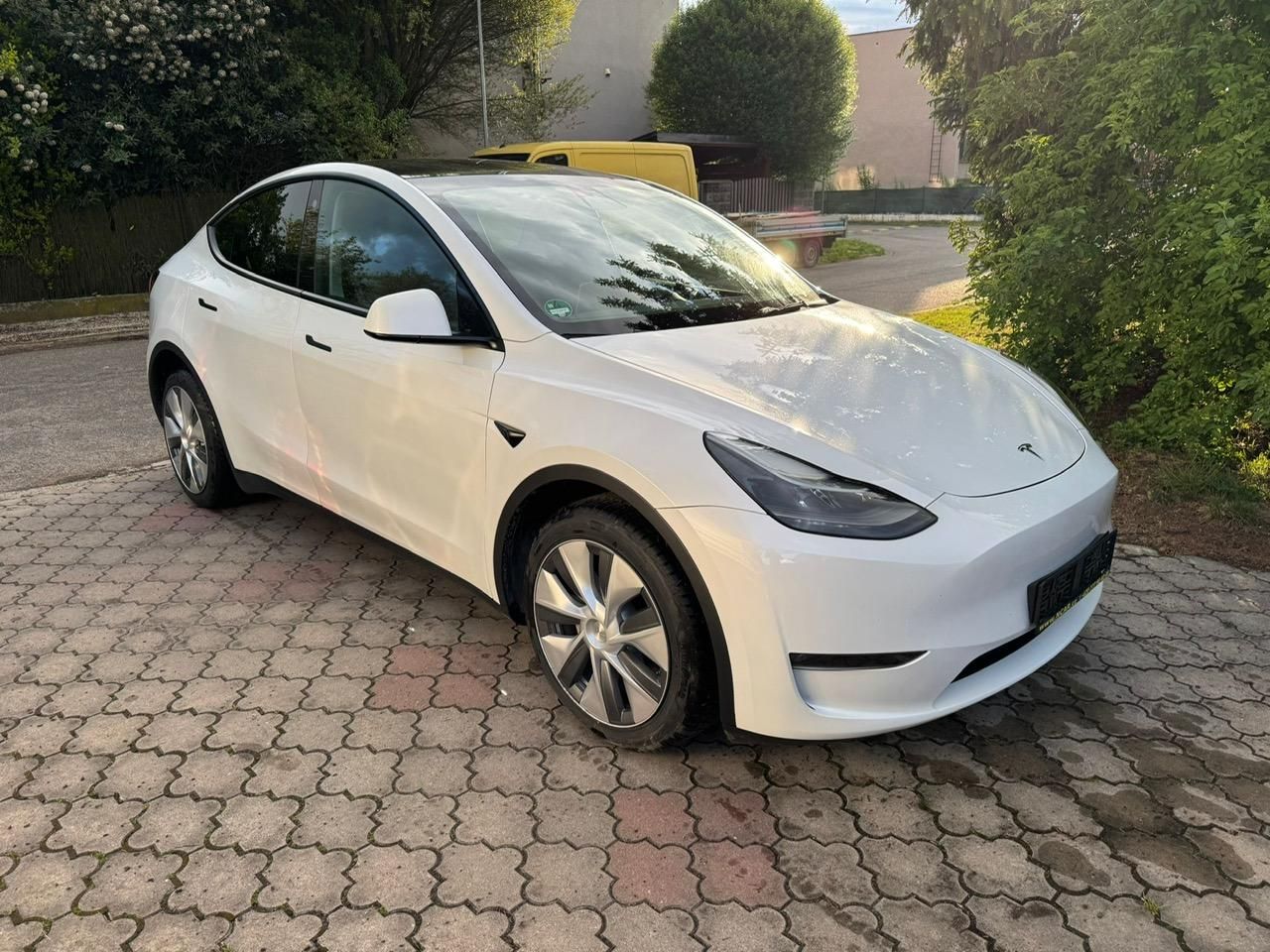 Tesla Model Y, LONGE RANGE DUAL MOTOR  91% - fotka 3