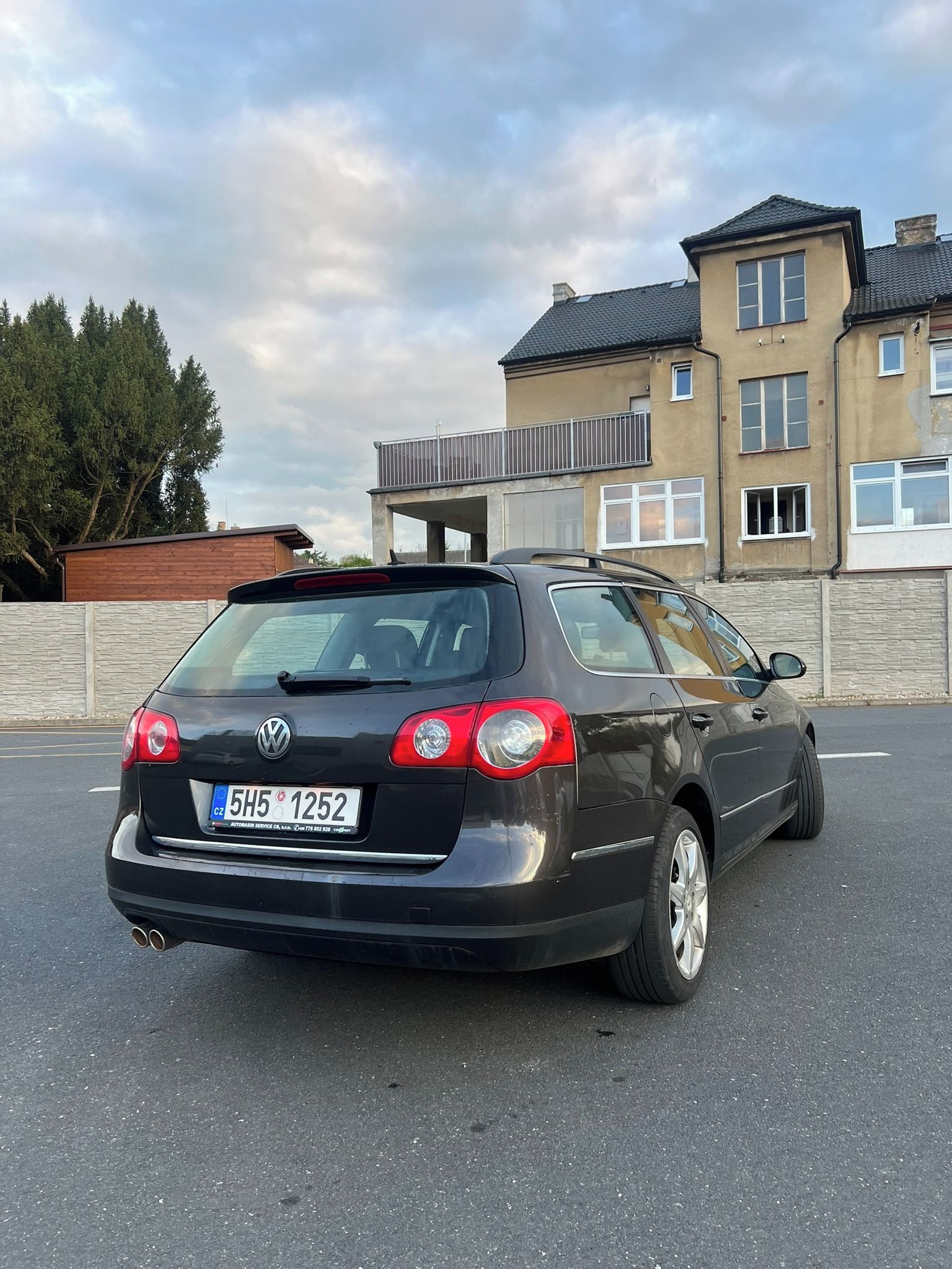 Volkswagen Passat, 2.0 TDI 103kw/AUTOMAT/NOVÁ STK - fotka 5
