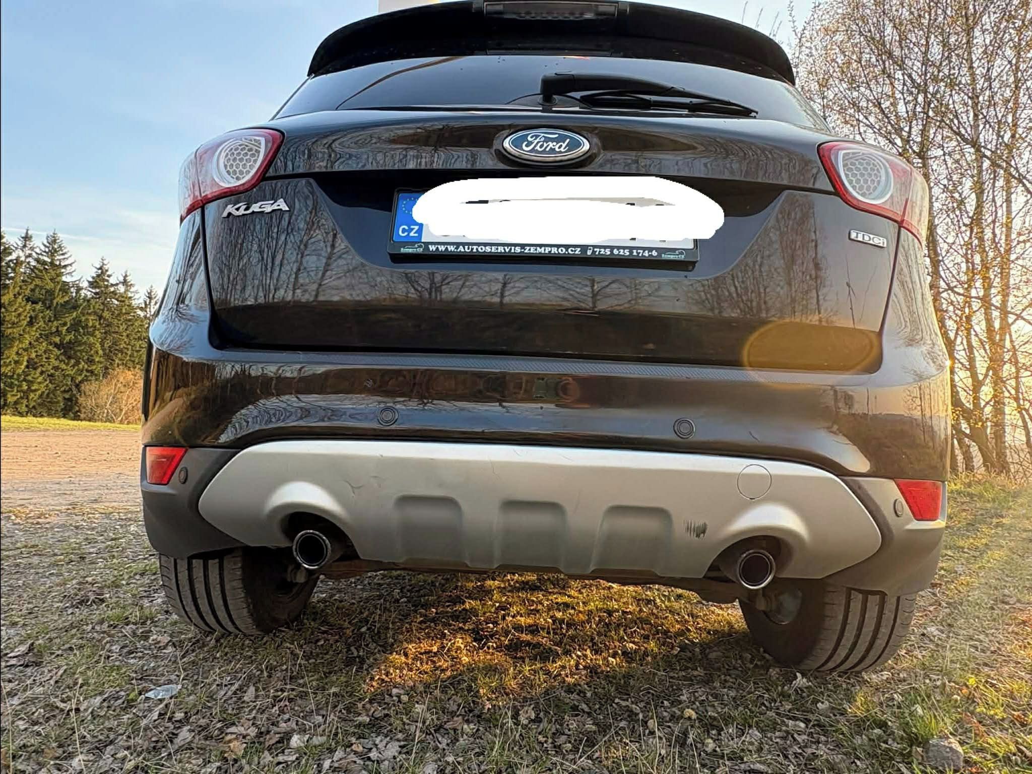 Ford Kuga, FORD KUGA 2,0 TDI  4x4 - fotka 2