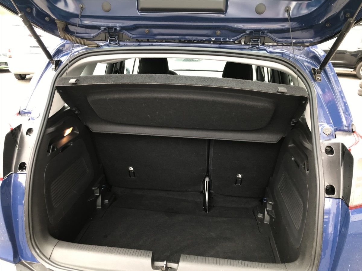 Opel Crossland X, 1,2 Ecotec 81kW - fotka 6