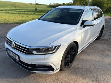 200kW, R-line, perfektní