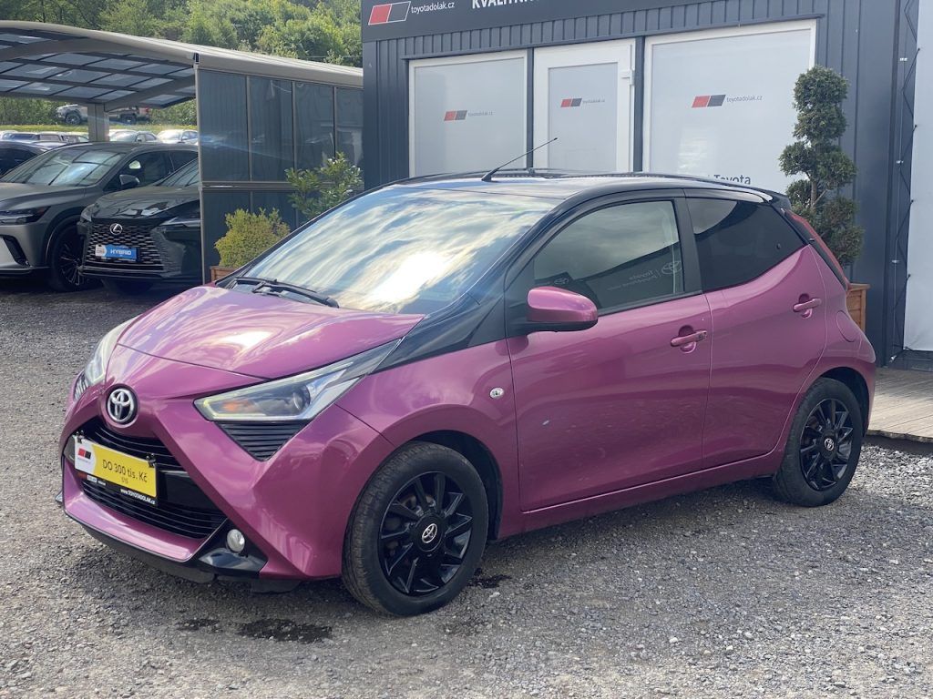 Toyota Aygo, 1.0i, ČR-2m, X-cite, automat - fotka 4