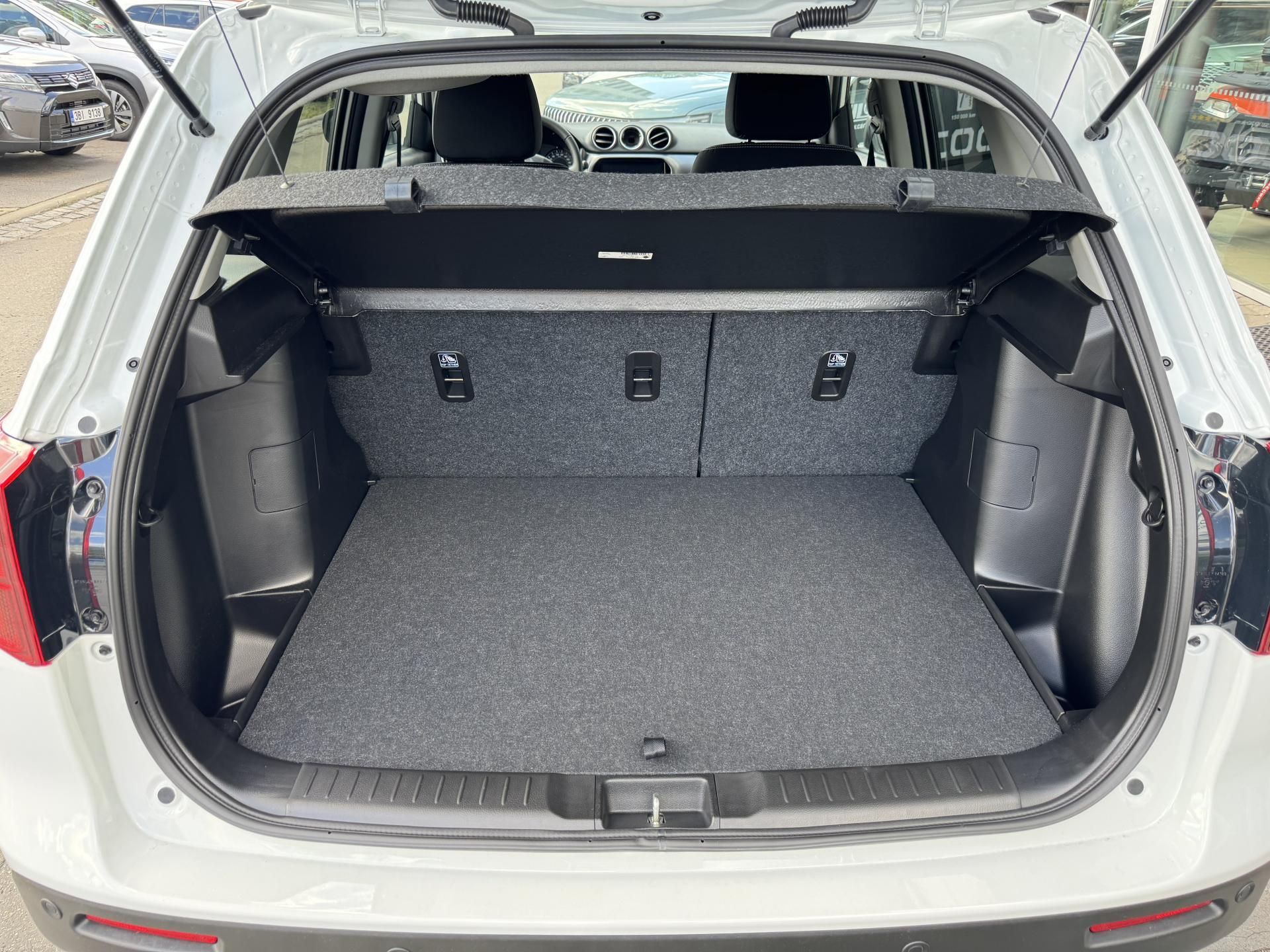 Suzuki Vitara, 1,4 Premium Hybrid - fotka 5
