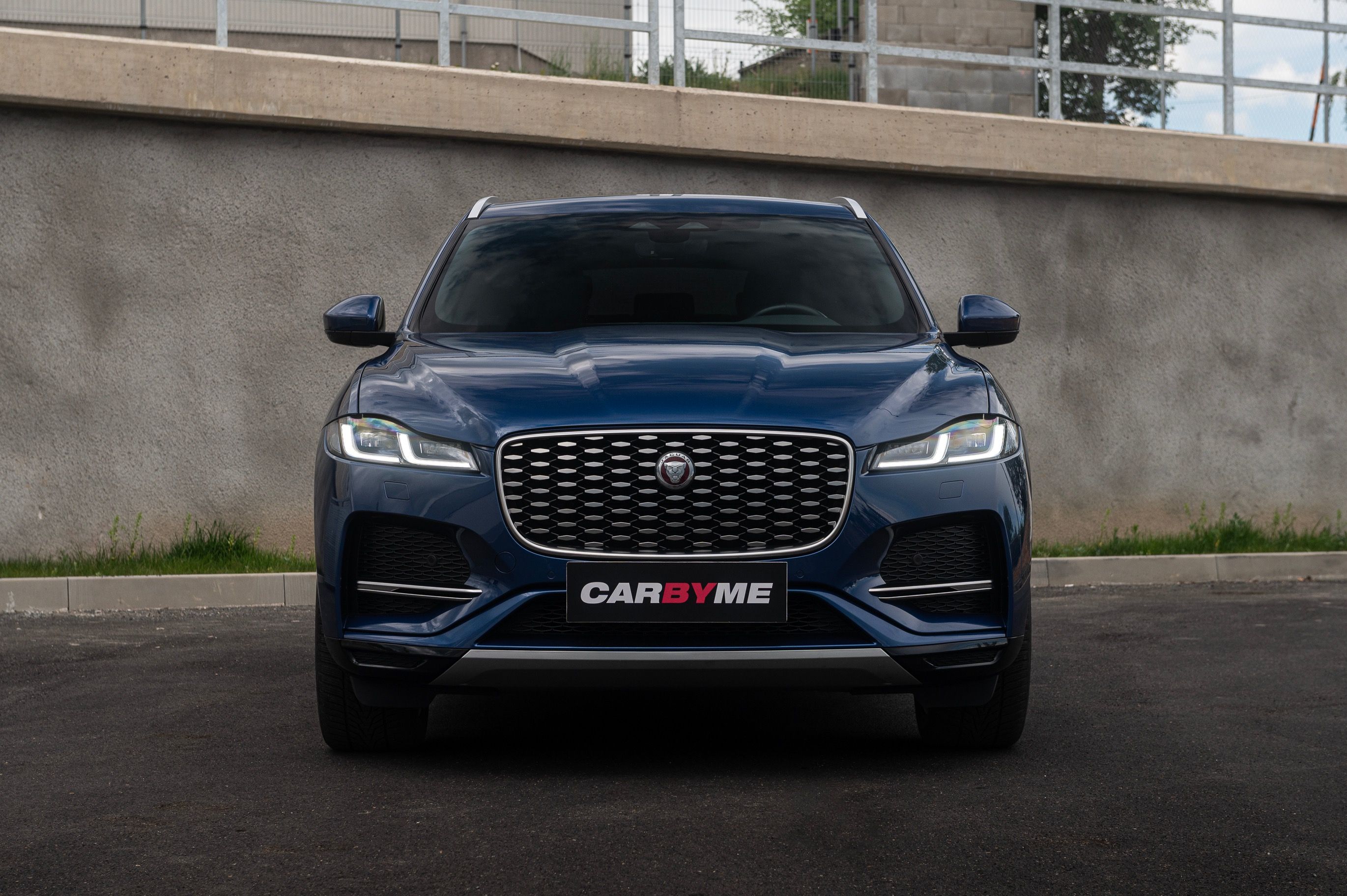Jaguar F-Pace, D200 SE AWD, ČR, DPH - fotka 2