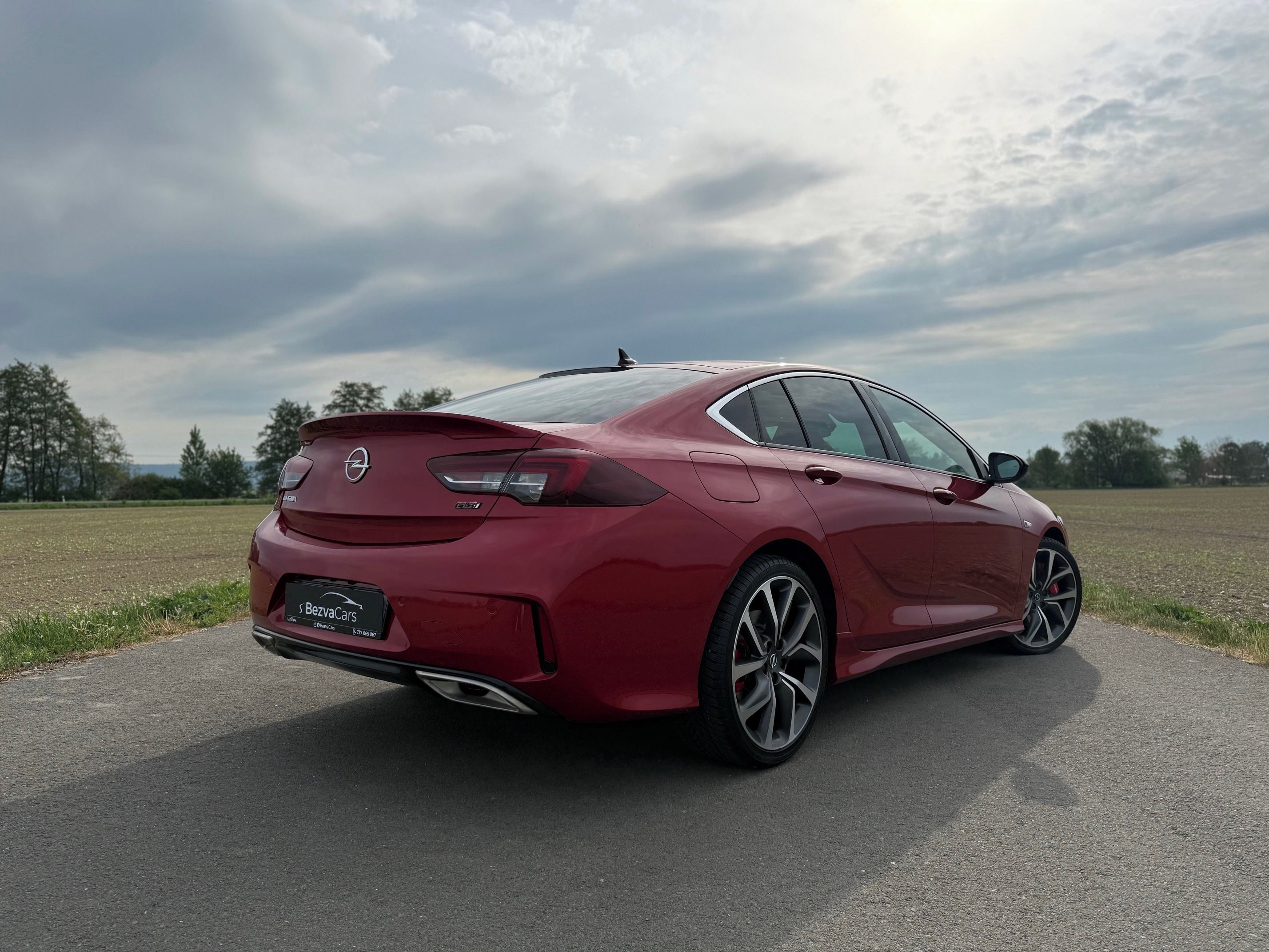Opel Insignia, GSI 2.0t 169kW 4x4 ČR FACELIFT - fotka 3