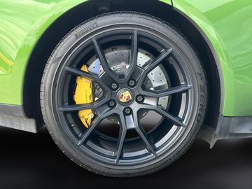 GTS Sport Turismo