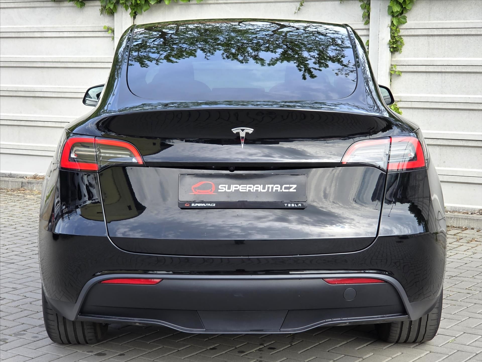 Tesla Model Y, 378kW 4x4 LR Tažné z. 1.maj  A - fotka 6