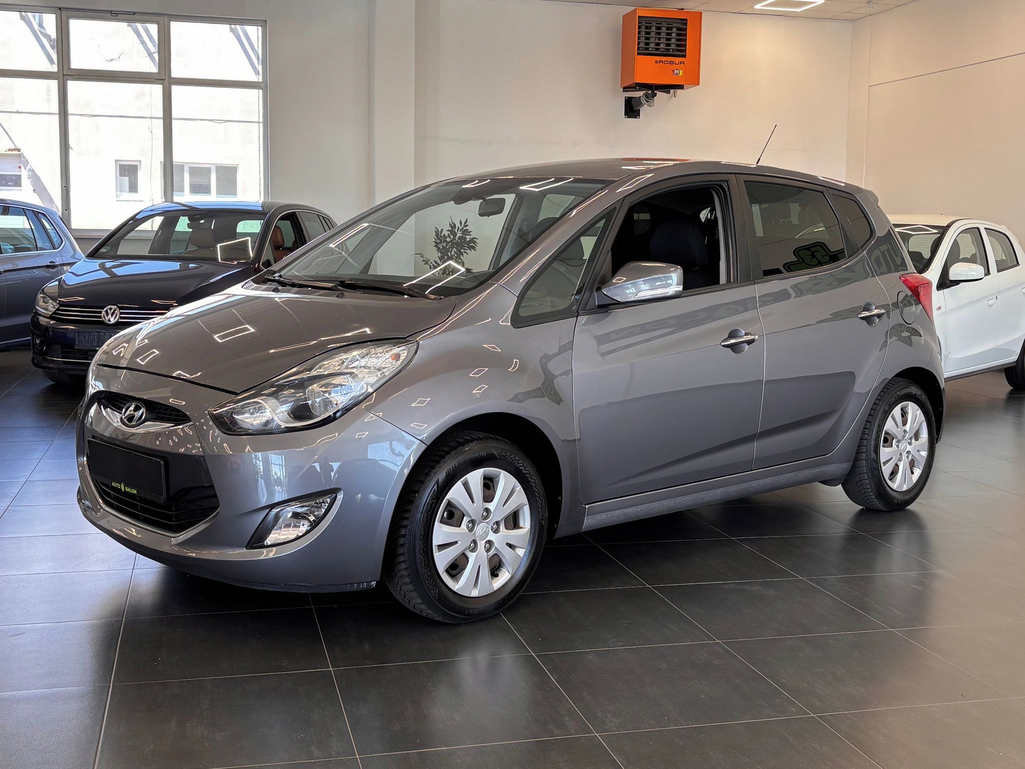 Hyundai ix20, 1,6 CVVT 92 kW - fotka 3