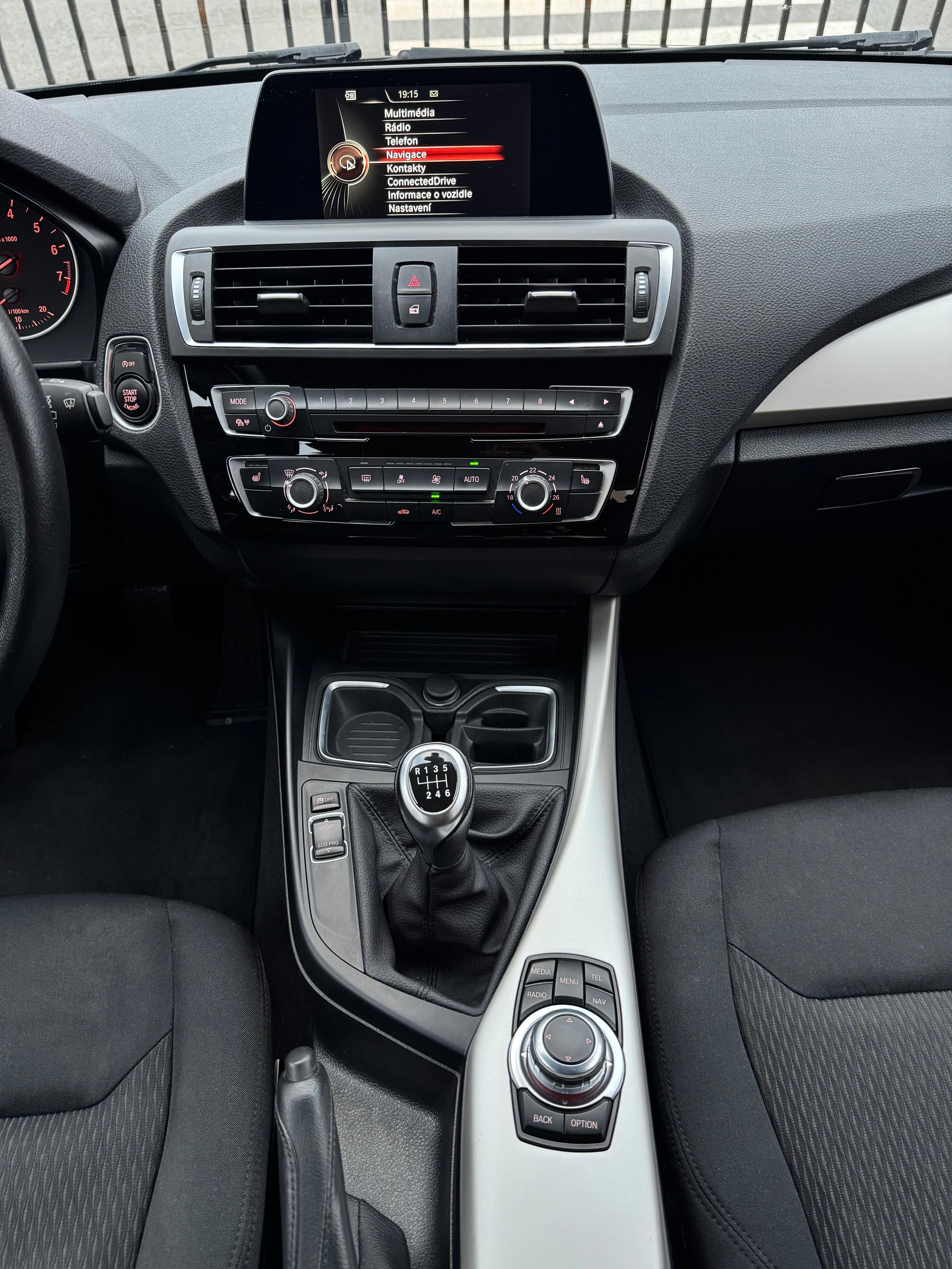 BMW Řada 1, 1.Majitel,Facelift,senzory,nav - fotka 4