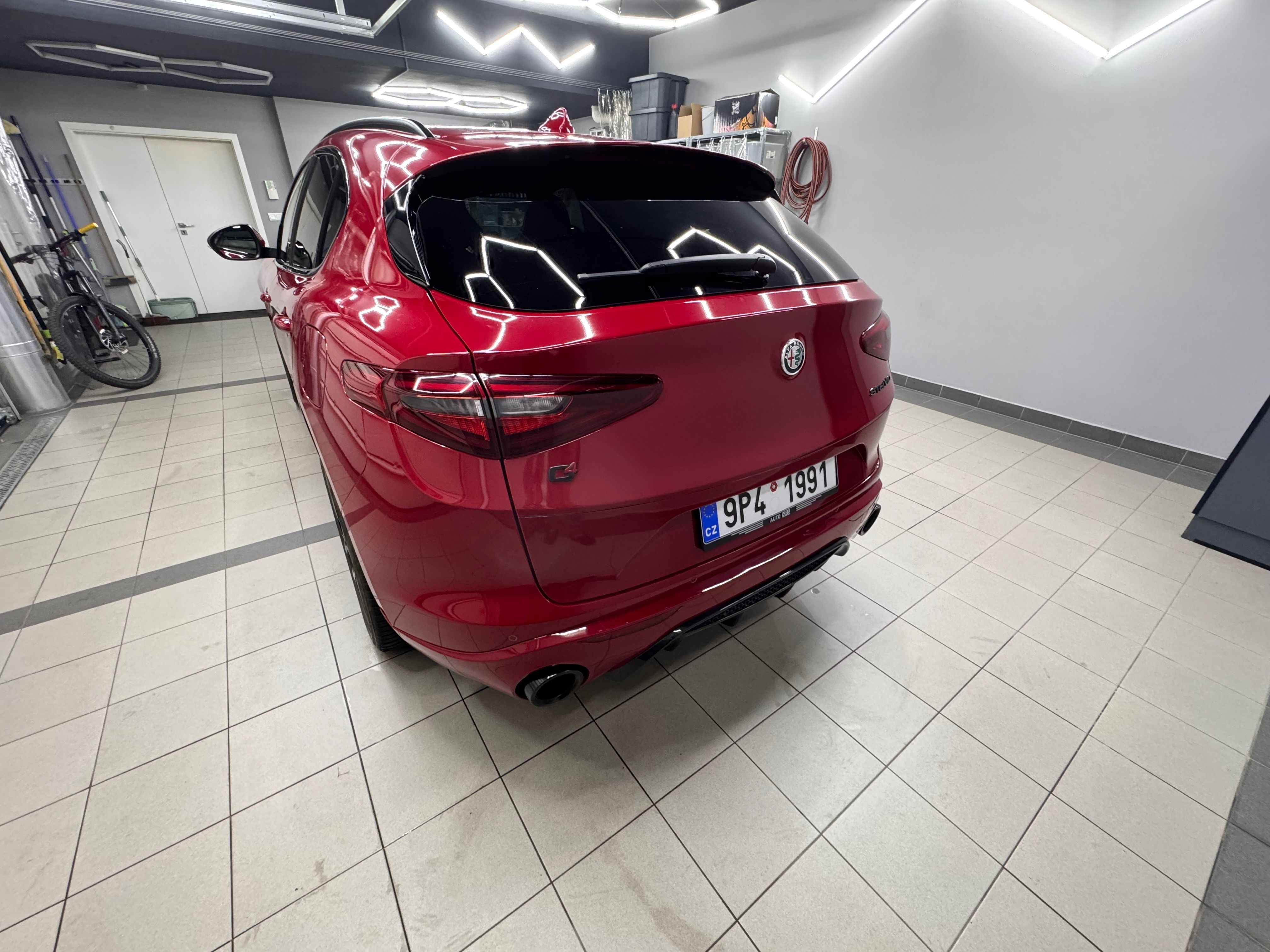 Alfa Romeo Stelvio, Super (Veloce) 280k Q4 - fotka 6