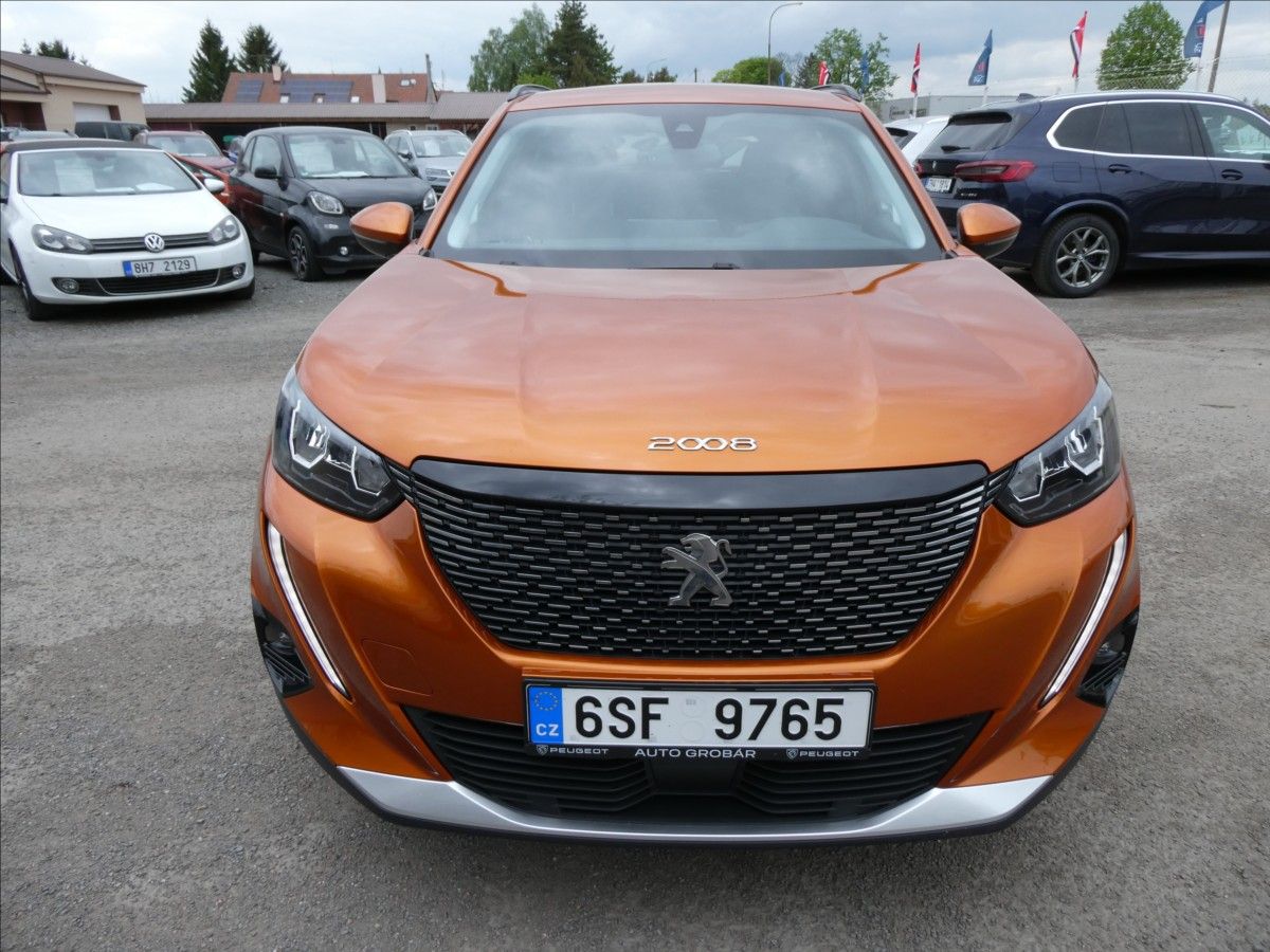 Peugeot 2008, 1,2 PureTech 74kW Allure,závěs - fotka 4