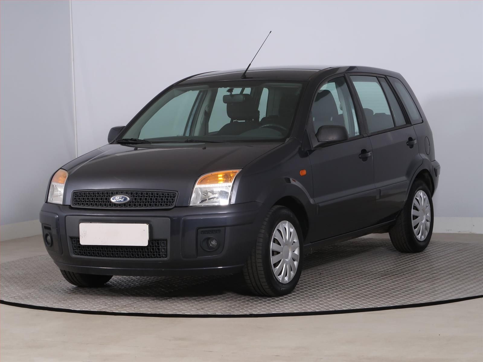 Ford Fusion, 1.4, levný provoz - fotka 2